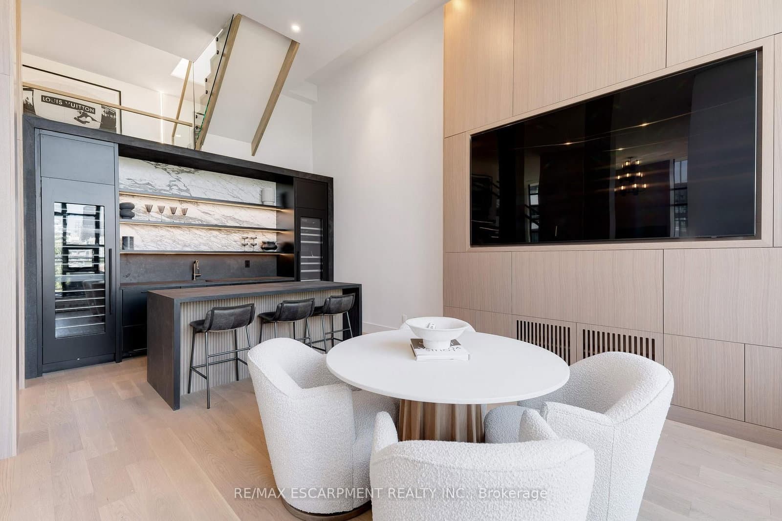 20 Niagara Street, Unit PH1 thumbnail 17