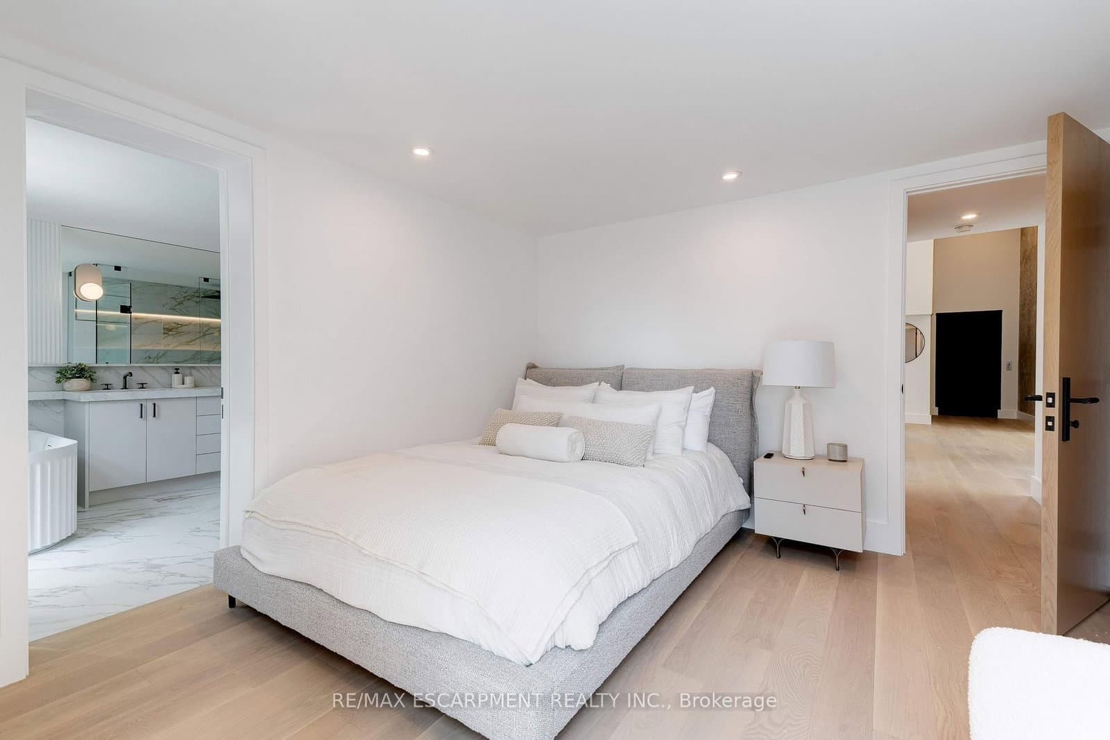 20 Niagara Street, Unit PH1 thumbnail 20