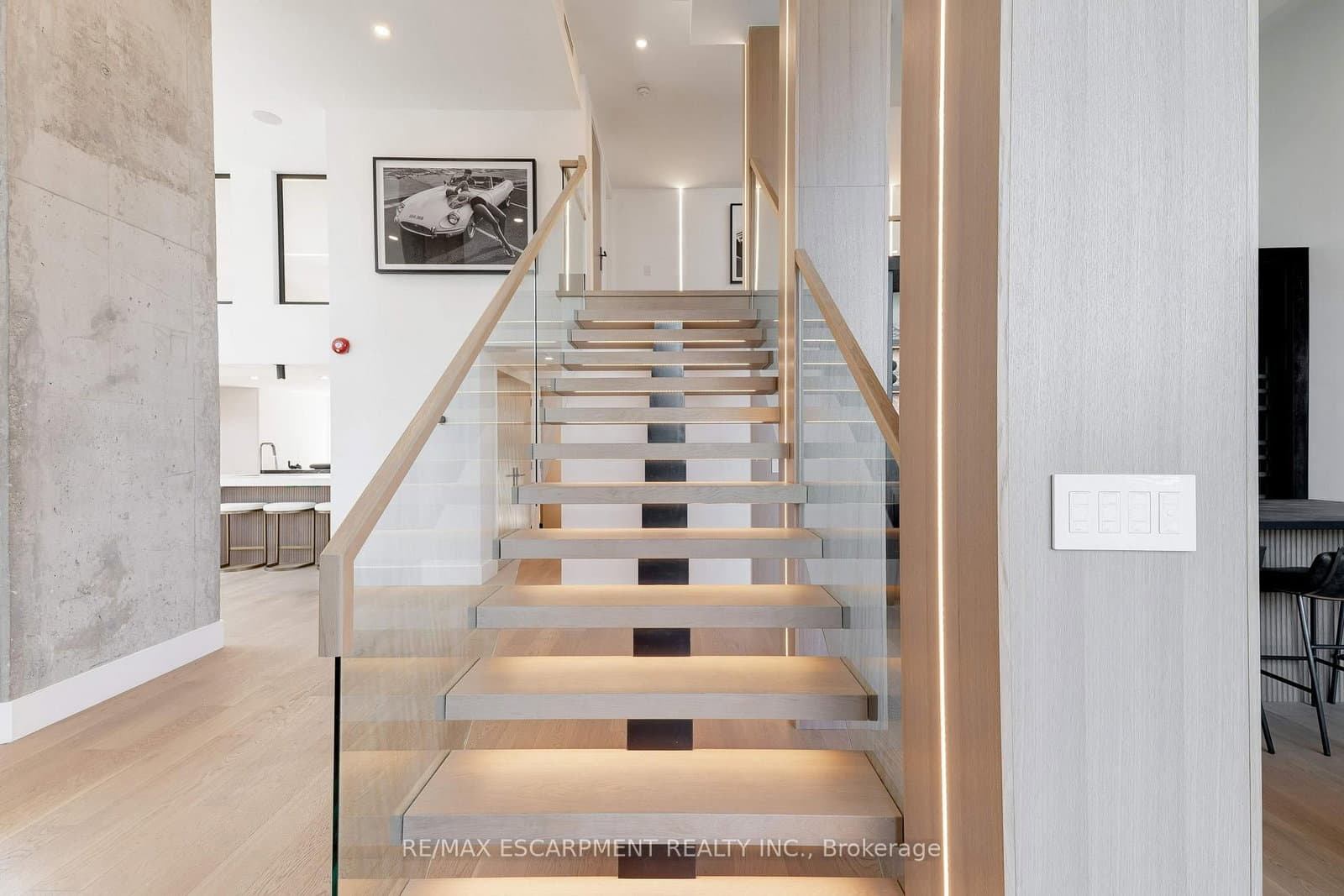 20 Niagara Street, Unit PH1 thumbnail 27