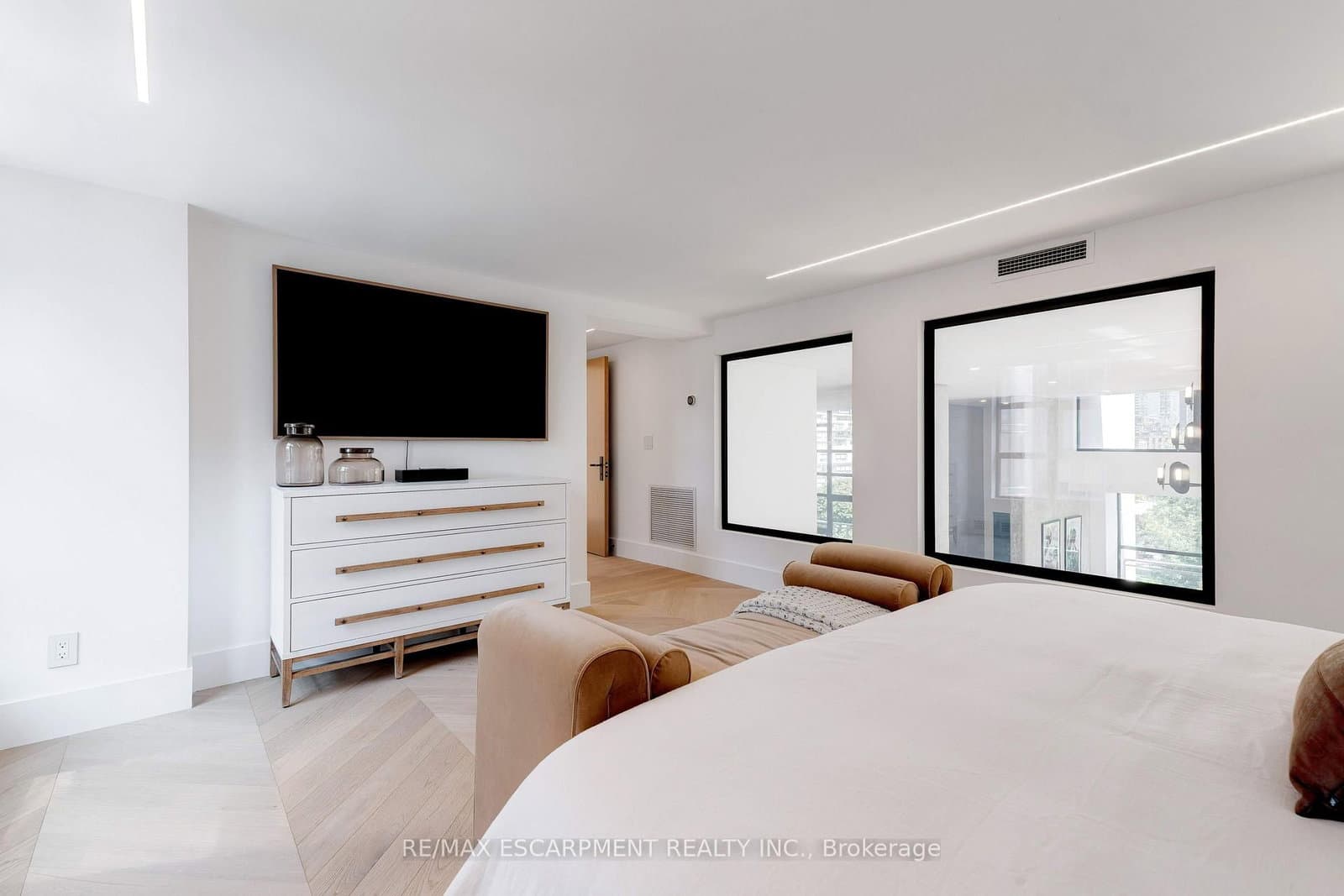 20 Niagara Street, Unit PH1 thumbnail 30
