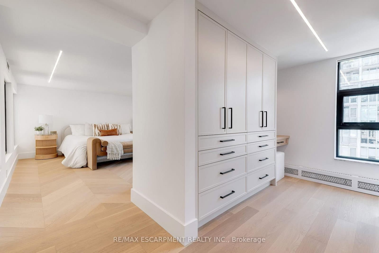 20 Niagara Street, Unit PH1 thumbnail 31