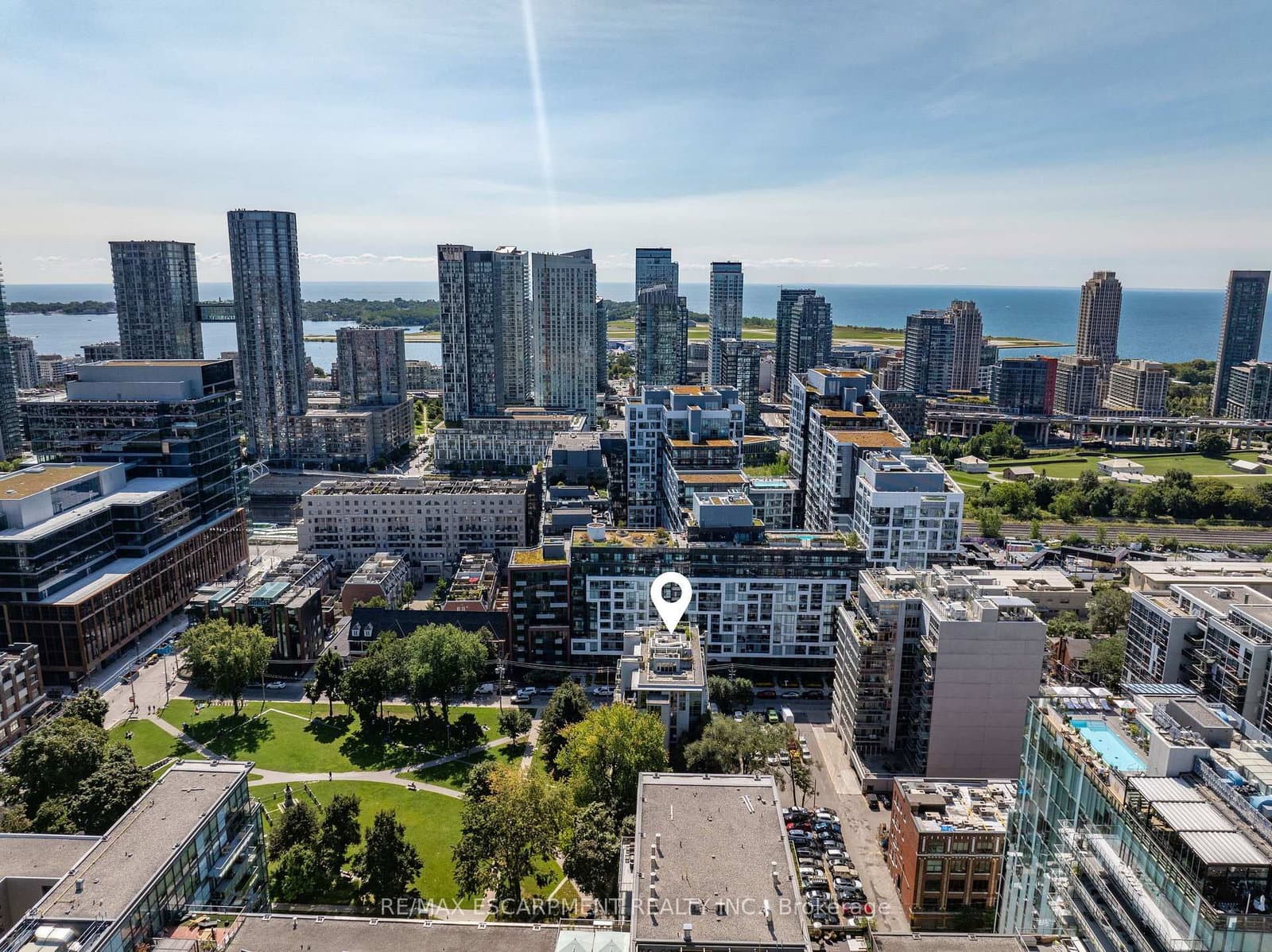 20 Niagara Street, Unit PH1 thumbnail 43