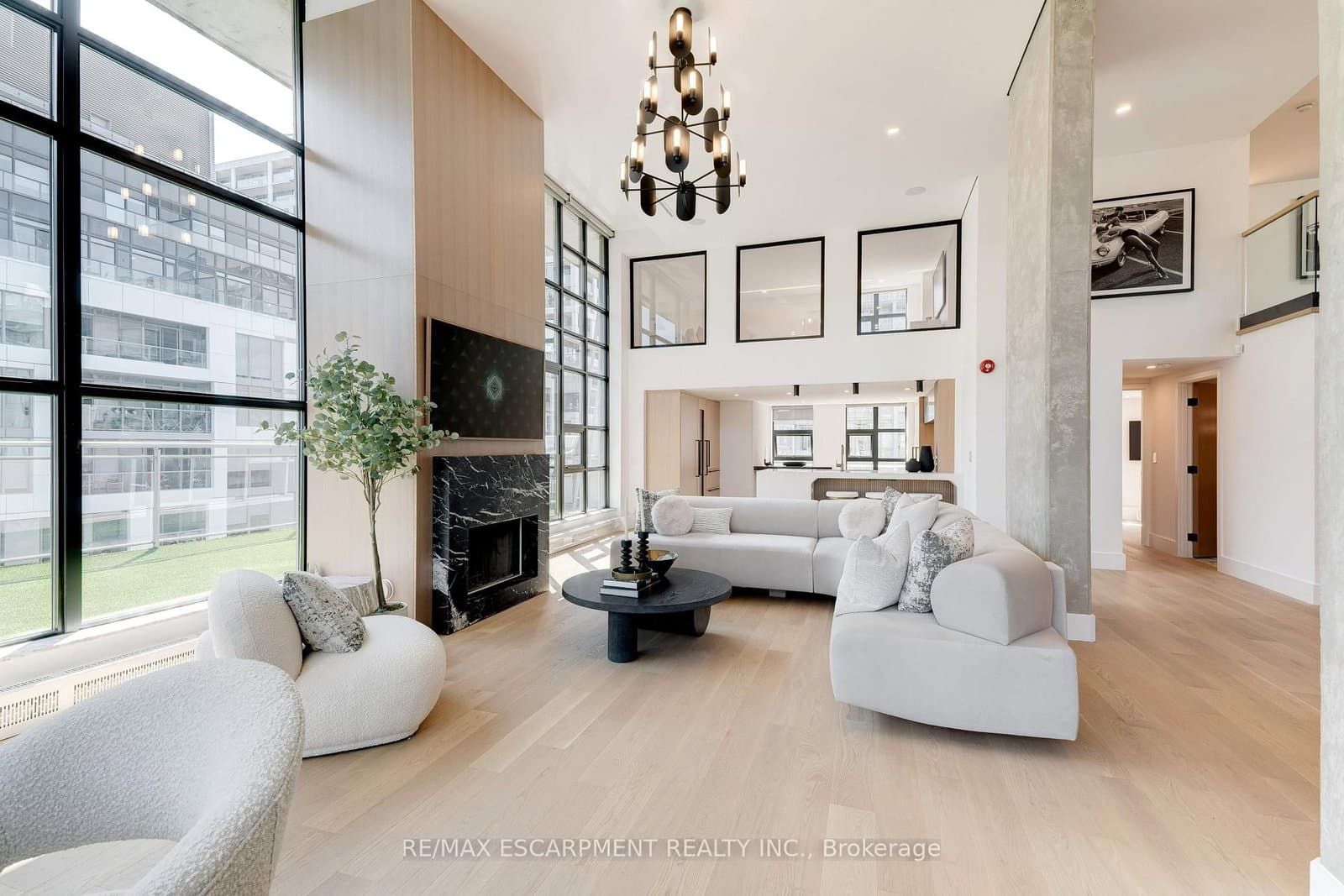 20 Niagara Street, Unit PH1 thumbnail 6