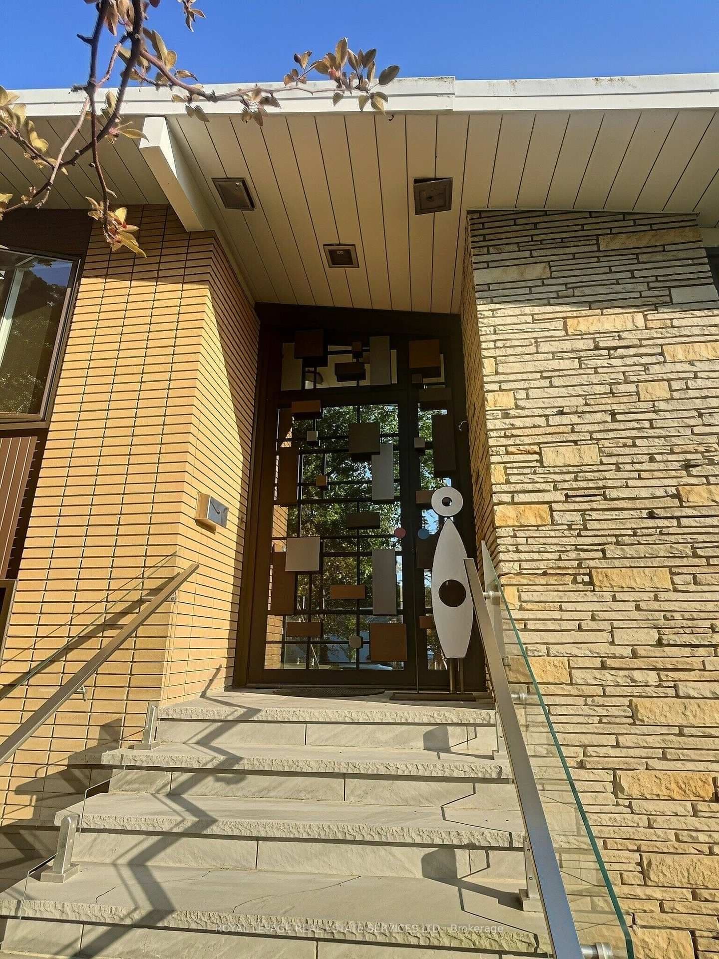 33 Blue Forest Drive thumbnail 5