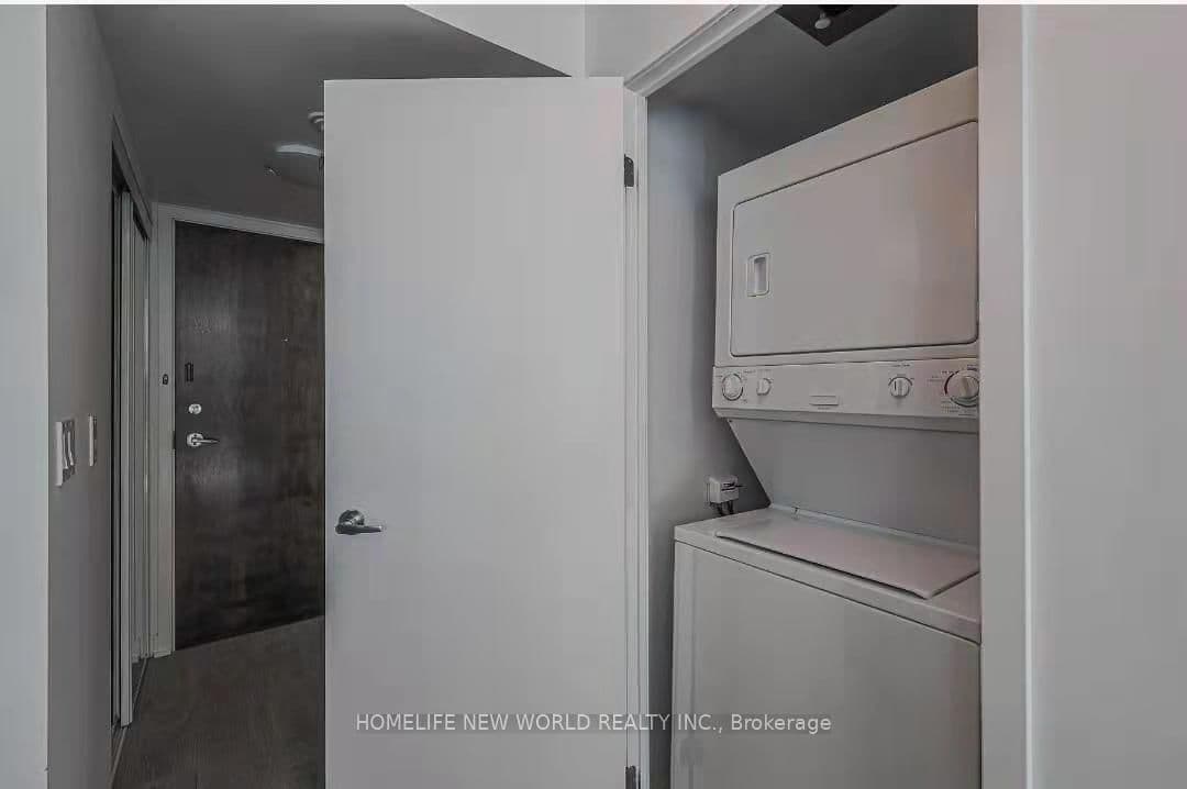 12 Yonge Street, Unit 1709 thumbnail 13