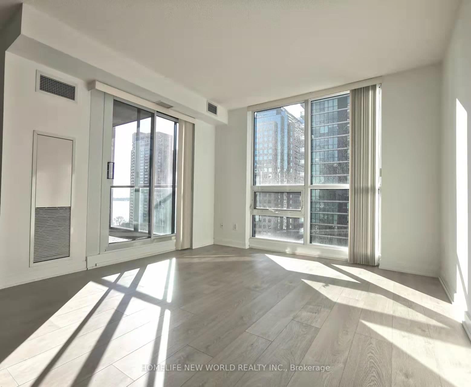 12 Yonge Street, Unit 1709 thumbnail 4