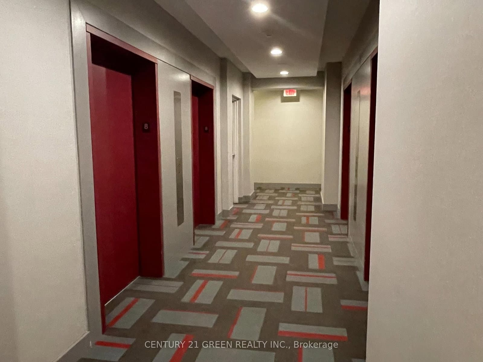 120 Homewood Avenue, Unit 810 thumbnail 19