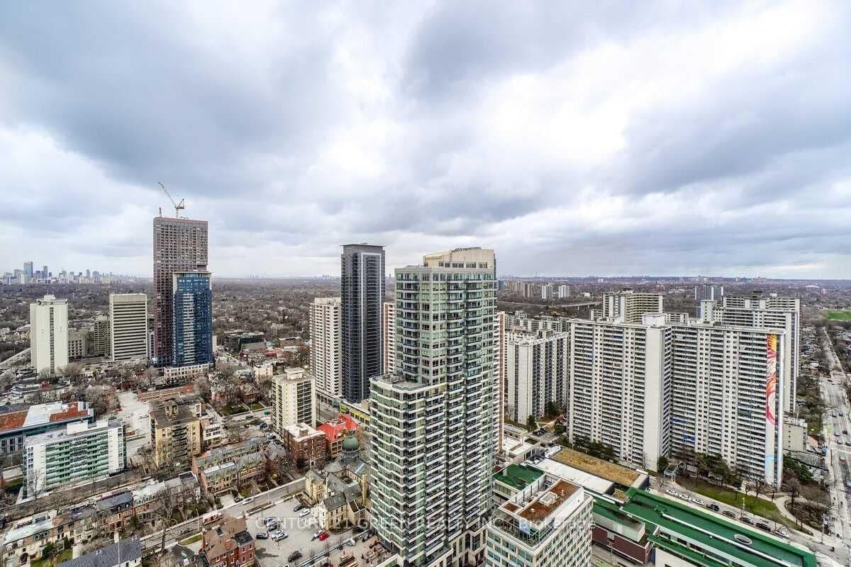 120 Homewood Avenue, Unit 810 thumbnail 4