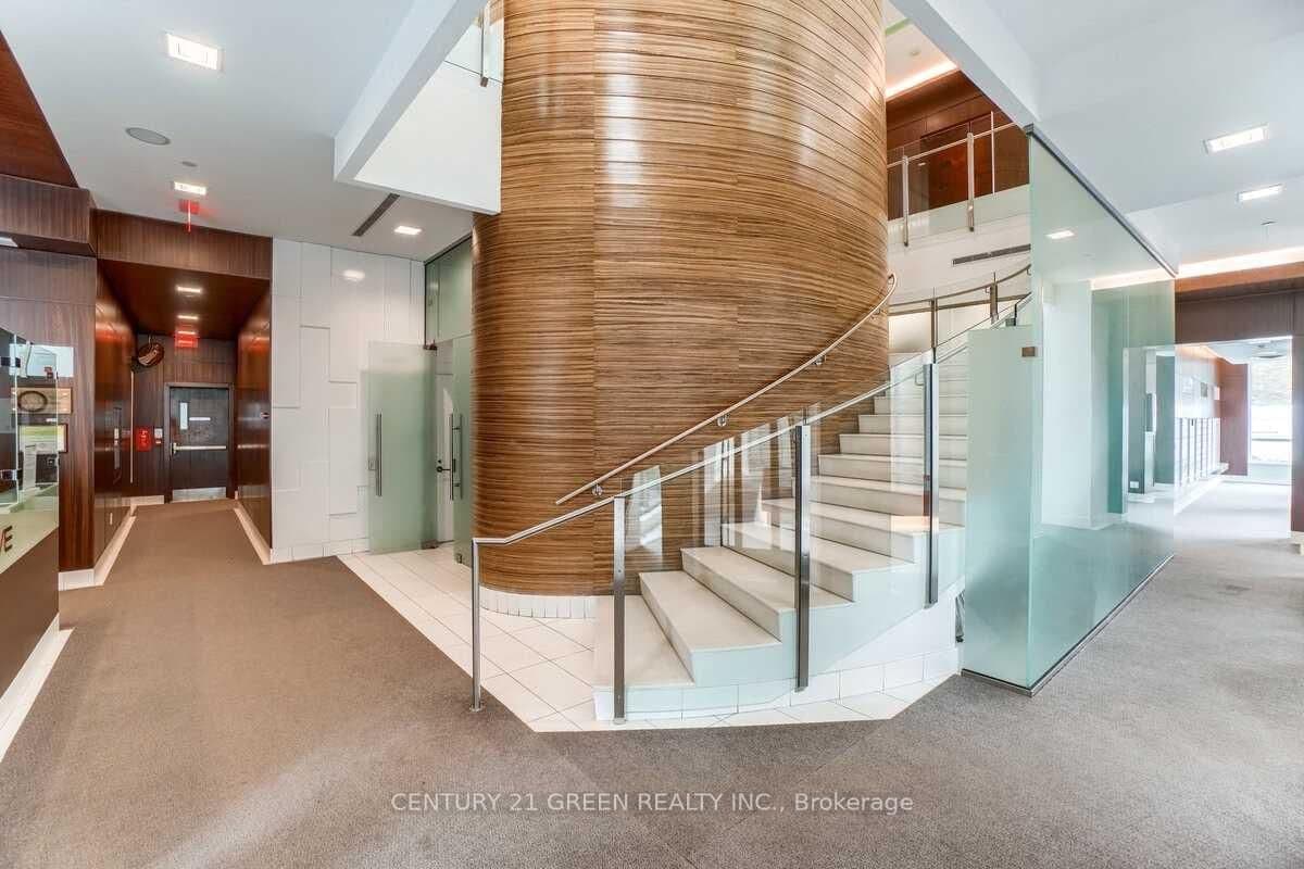 120 Homewood Avenue, Unit 810 thumbnail 7