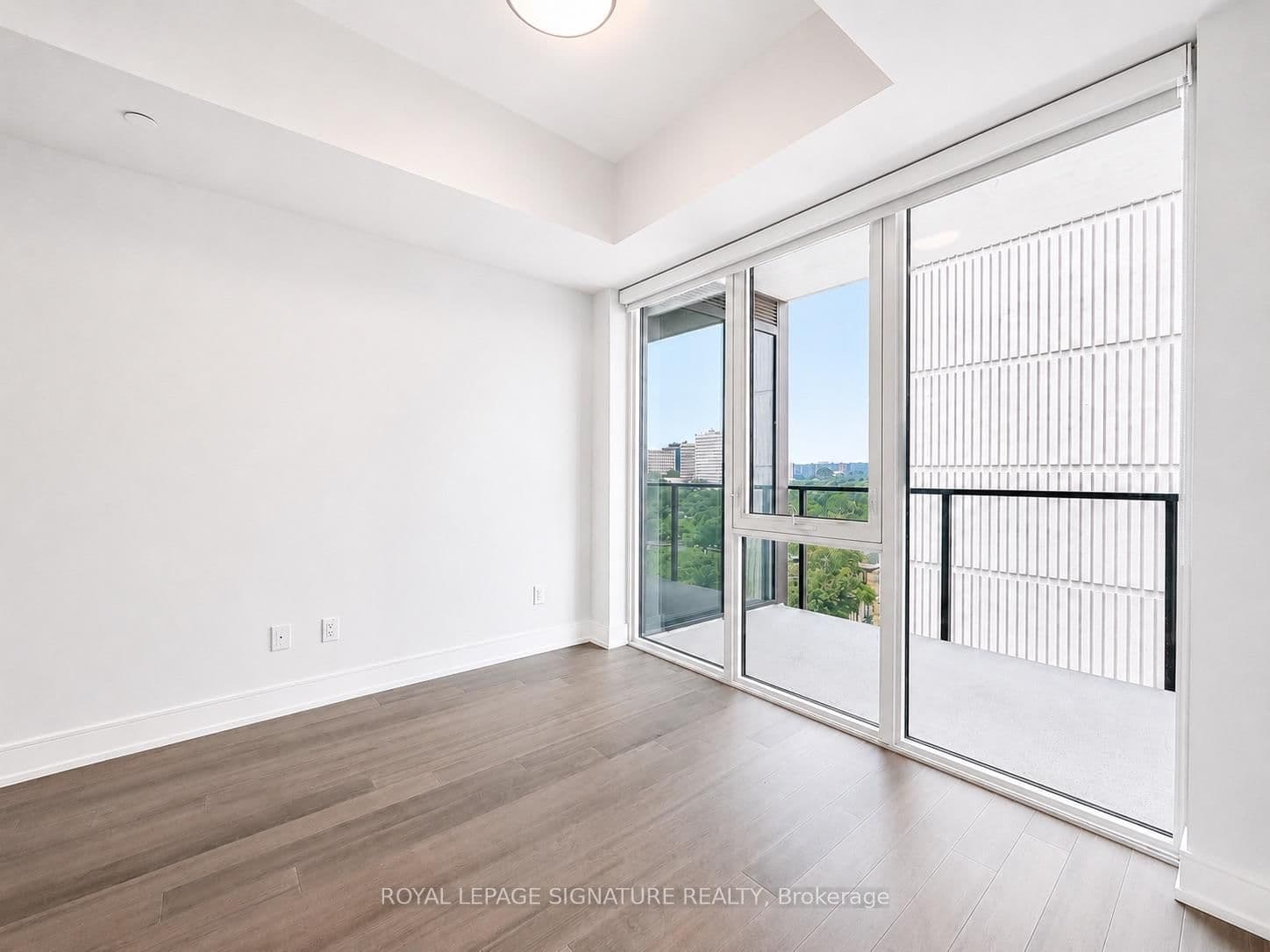 664 Spadina Avenue, Unit 404 thumbnail 9
