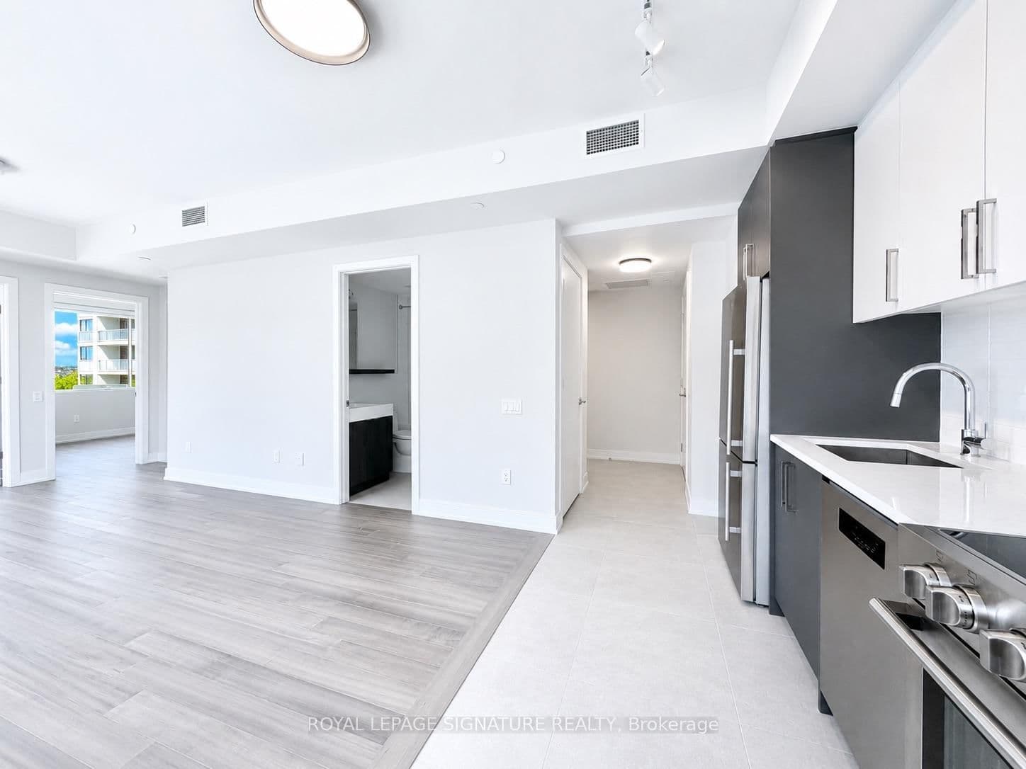 664 Spadina Avenue, Unit 204 thumbnail 6