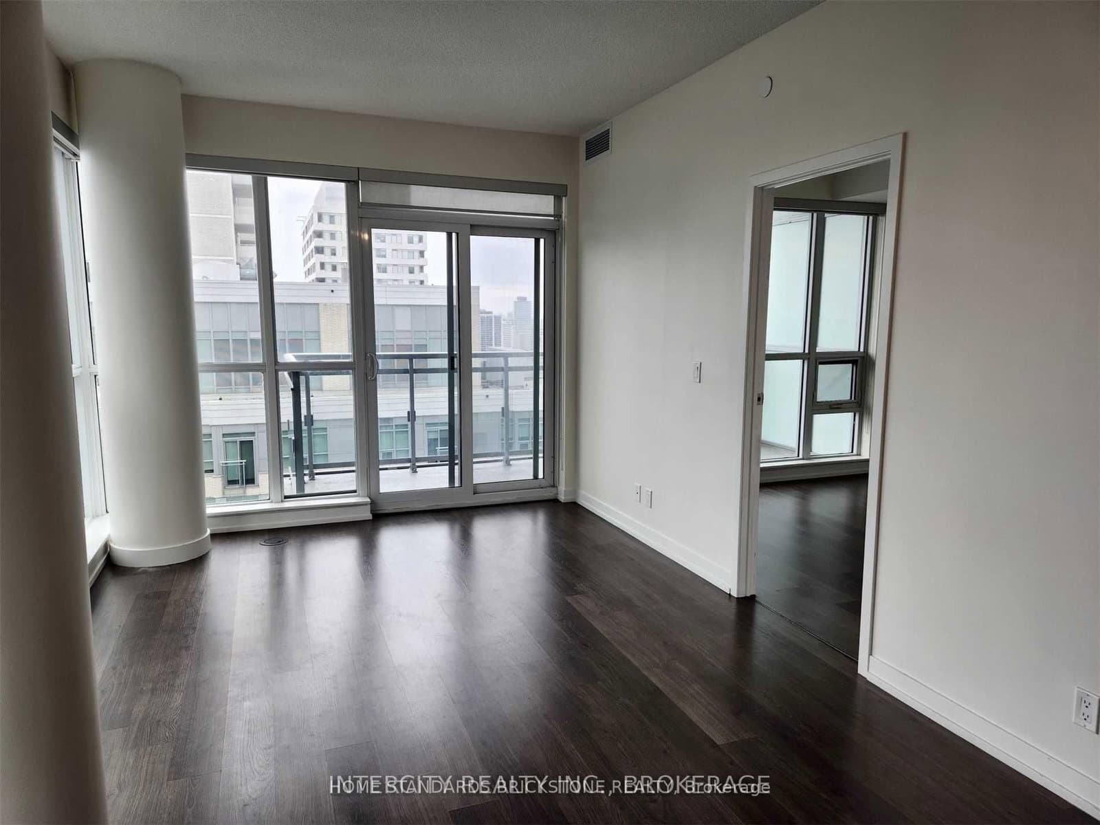 89 Dunfield Avenue, Unit 1707 thumbnail 4