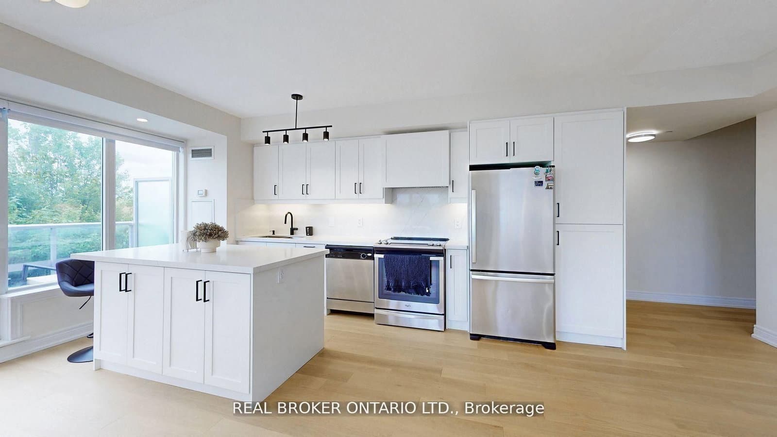 701 Sheppard Avenue W, Unit 415 thumbnail 4