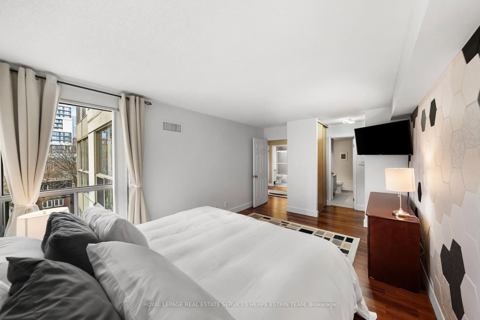 298 Jarvis Street, Unit 507 thumbnail 17