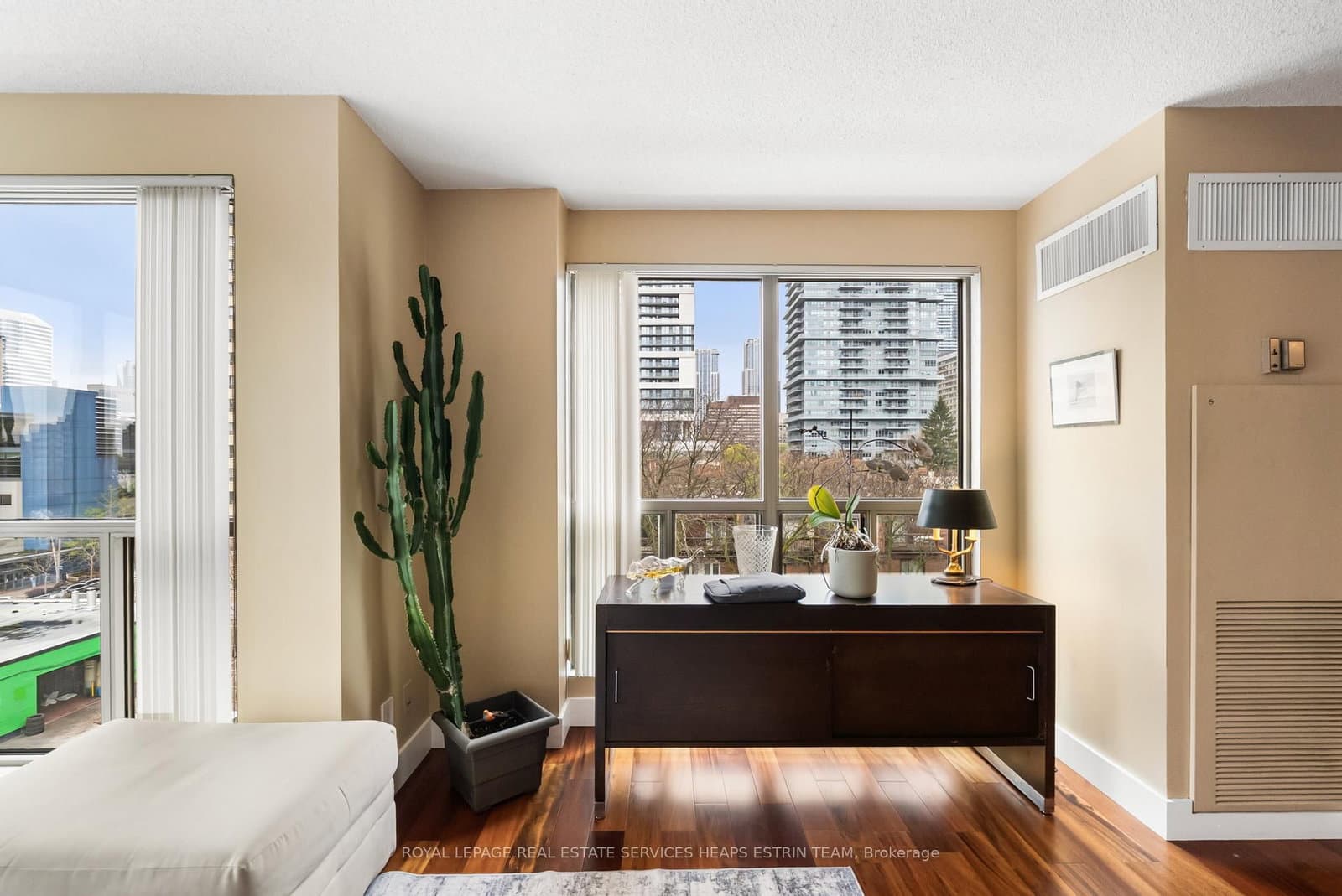 298 Jarvis Street, Unit 507 thumbnail 7