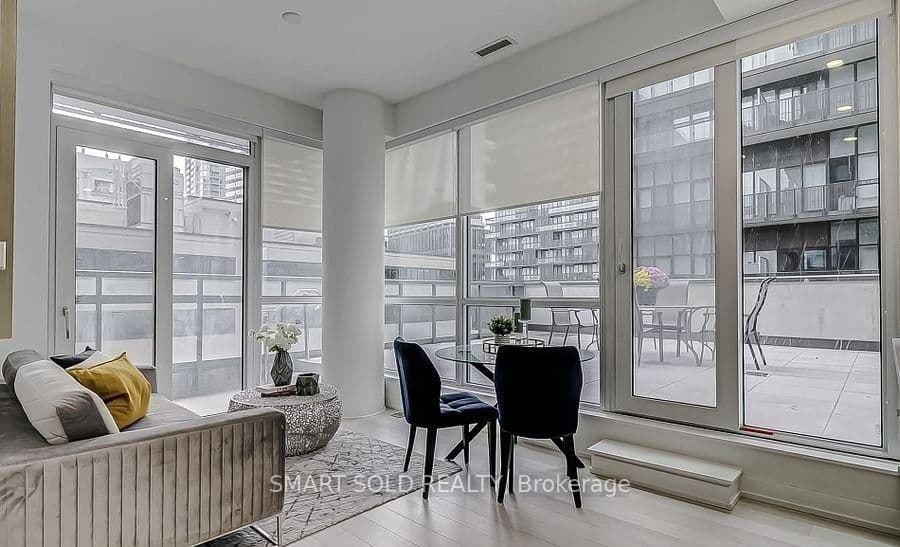 39 Roehampton Avenue, Unit 505 thumbnail 4