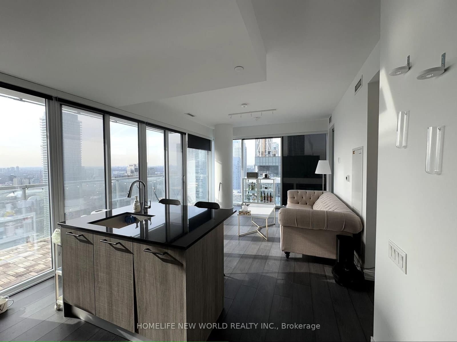 3 Gloucester Street, Unit 4201 thumbnail 4