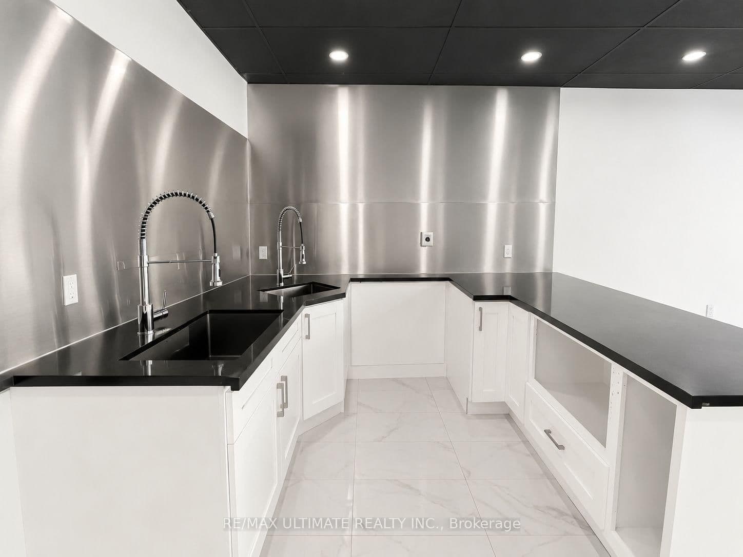 5440 Yonge Street, Unit 1 thumbnail 8