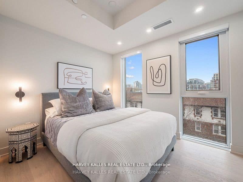 8 Manor Road W, Unit 610 thumbnail 21