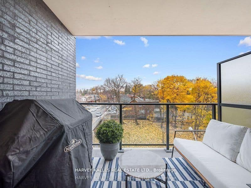 8 Manor Road W, Unit 610 thumbnail 23