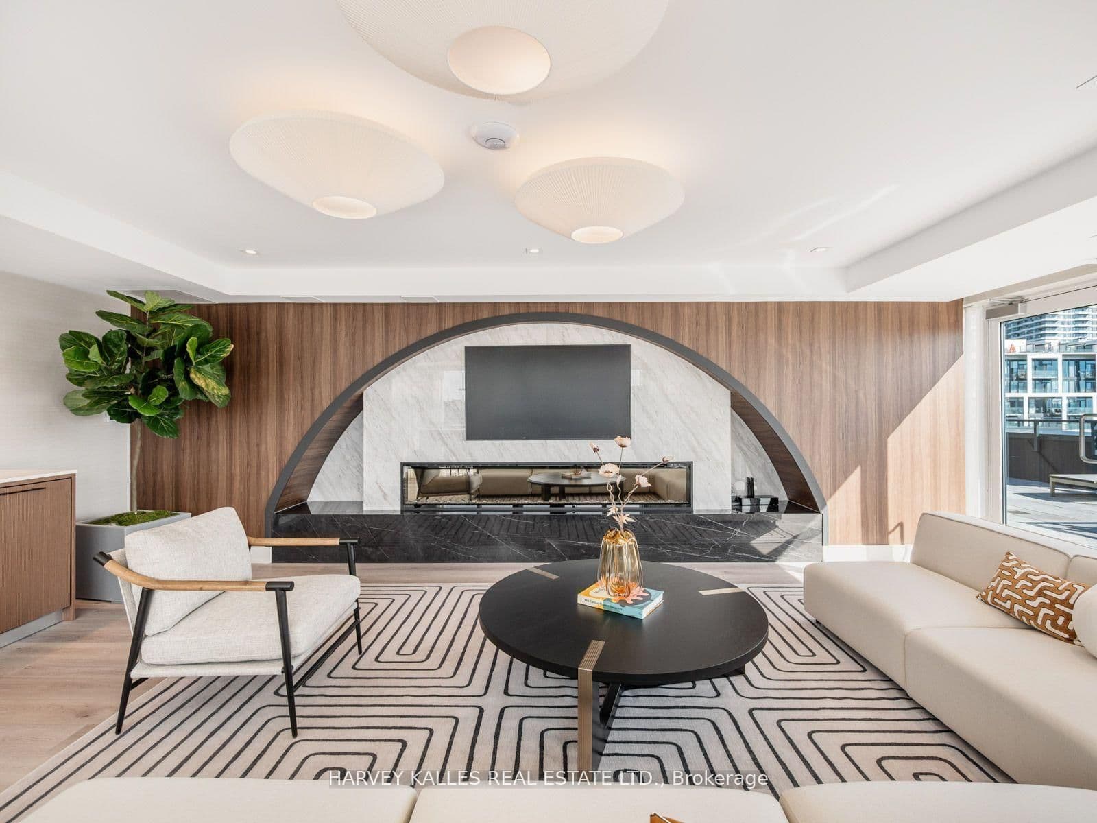 8 Manor Road W, Unit 610 thumbnail 26