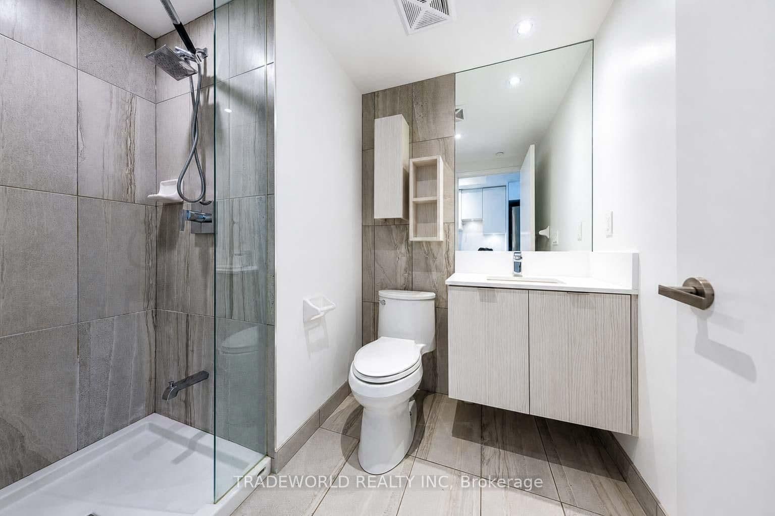 99 Broadway Avenue, Unit 2308 thumbnail 17