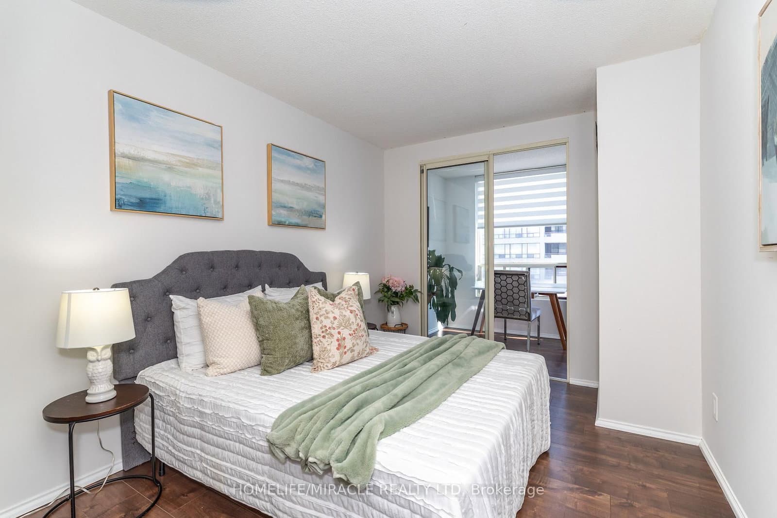 5785 Yonge Street, Unit 306 thumbnail 20