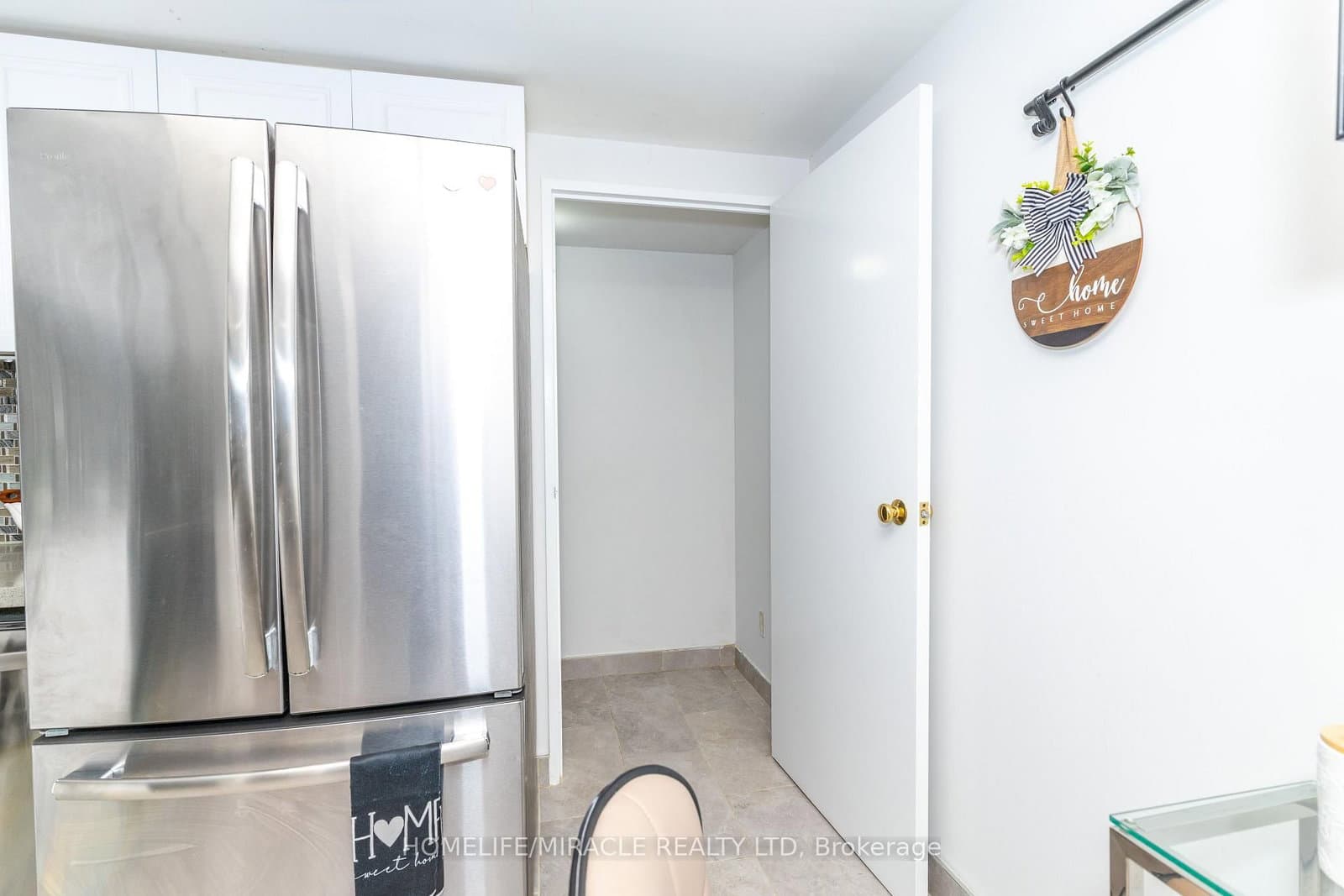 5785 Yonge Street, Unit 306 thumbnail 8