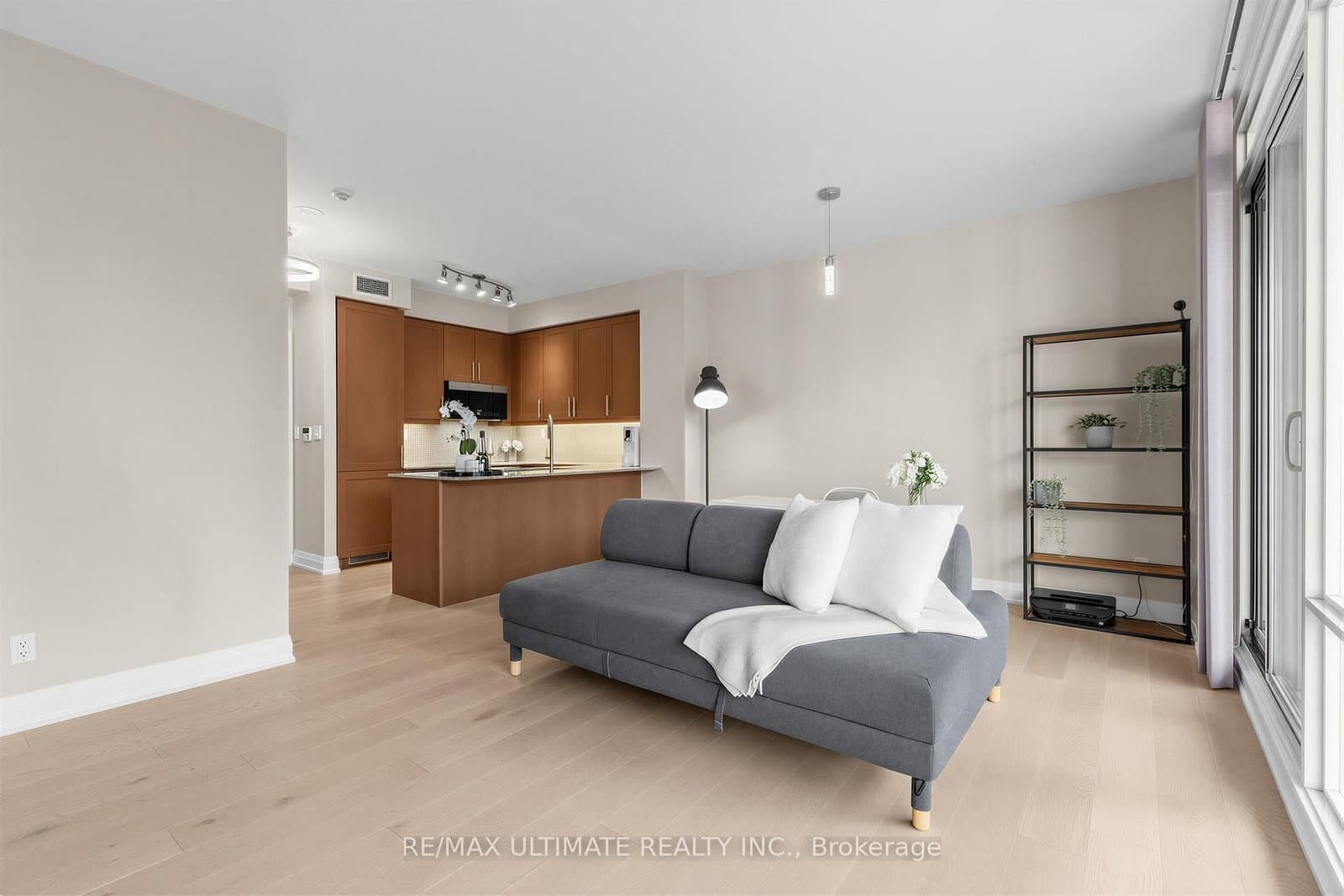#603 - 1 Bedford Road