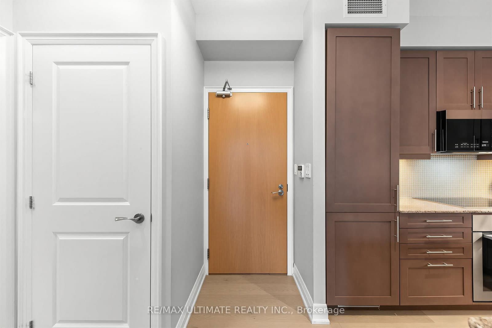 1 Bedford Road, Unit 603 thumbnail 12