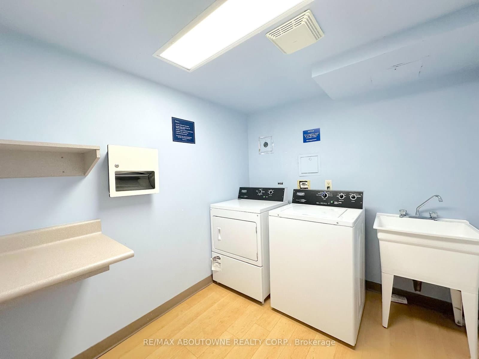268 Merton Street, Unit 205 thumbnail 15