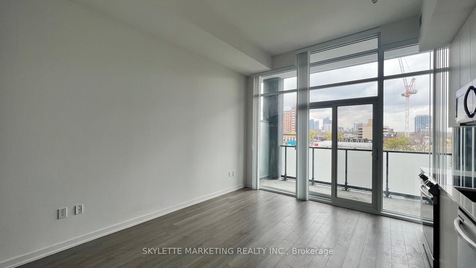 50 Power Street, Unit 424 thumbnail 4