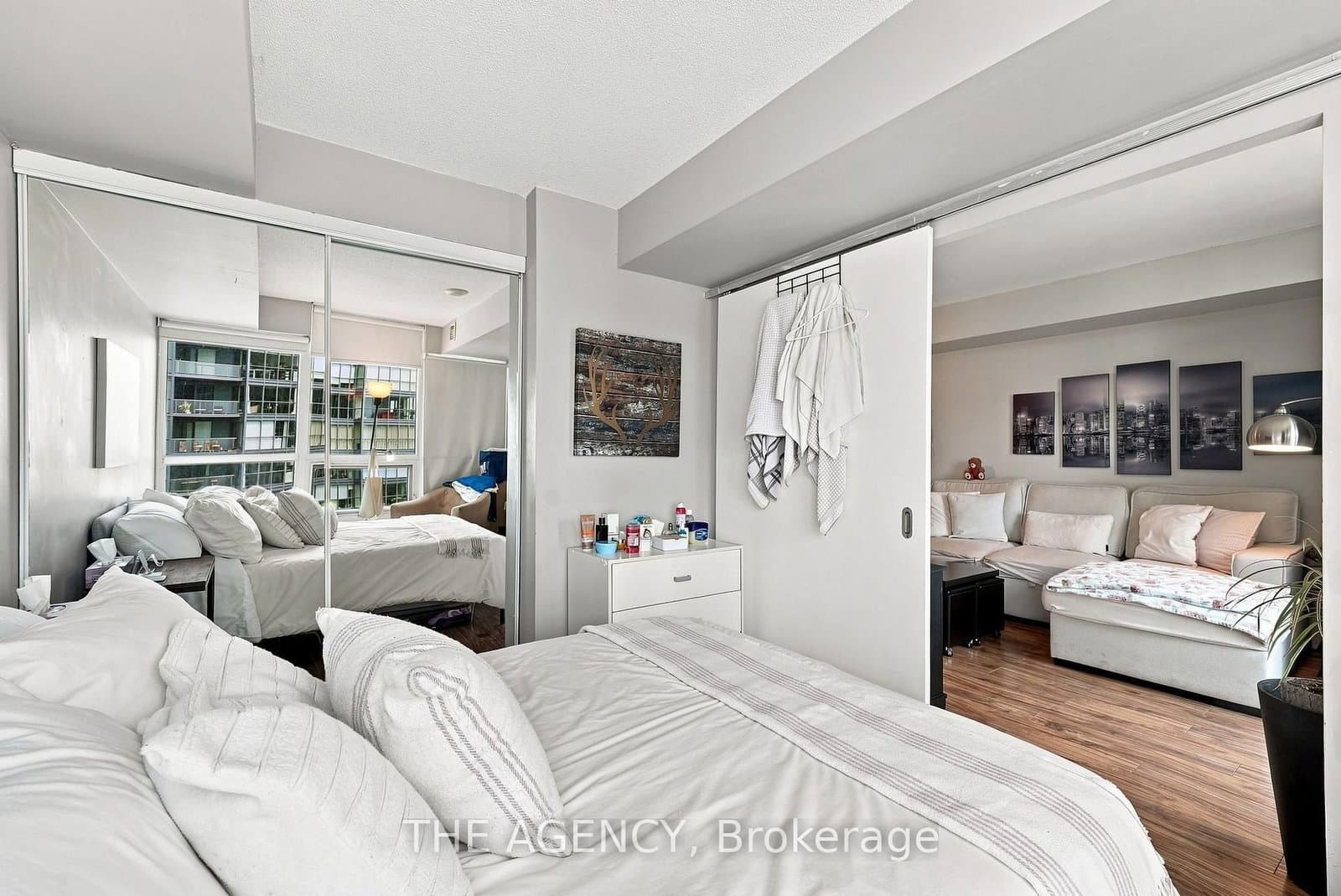 600 Fleet Street, Unit 2301 thumbnail 11