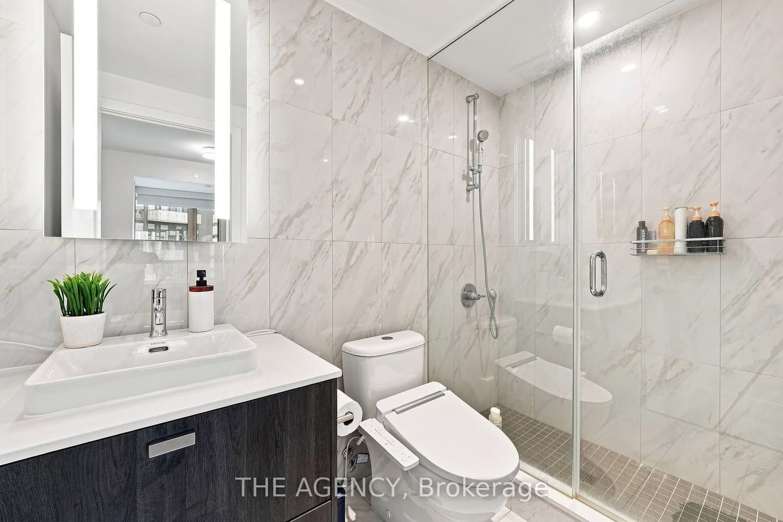 470 Front Street, Unit 907 thumbnail 19