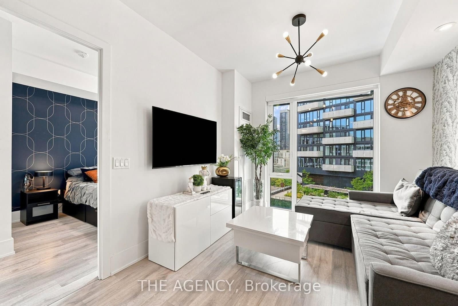 470 Front Street, Unit 907 thumbnail 2