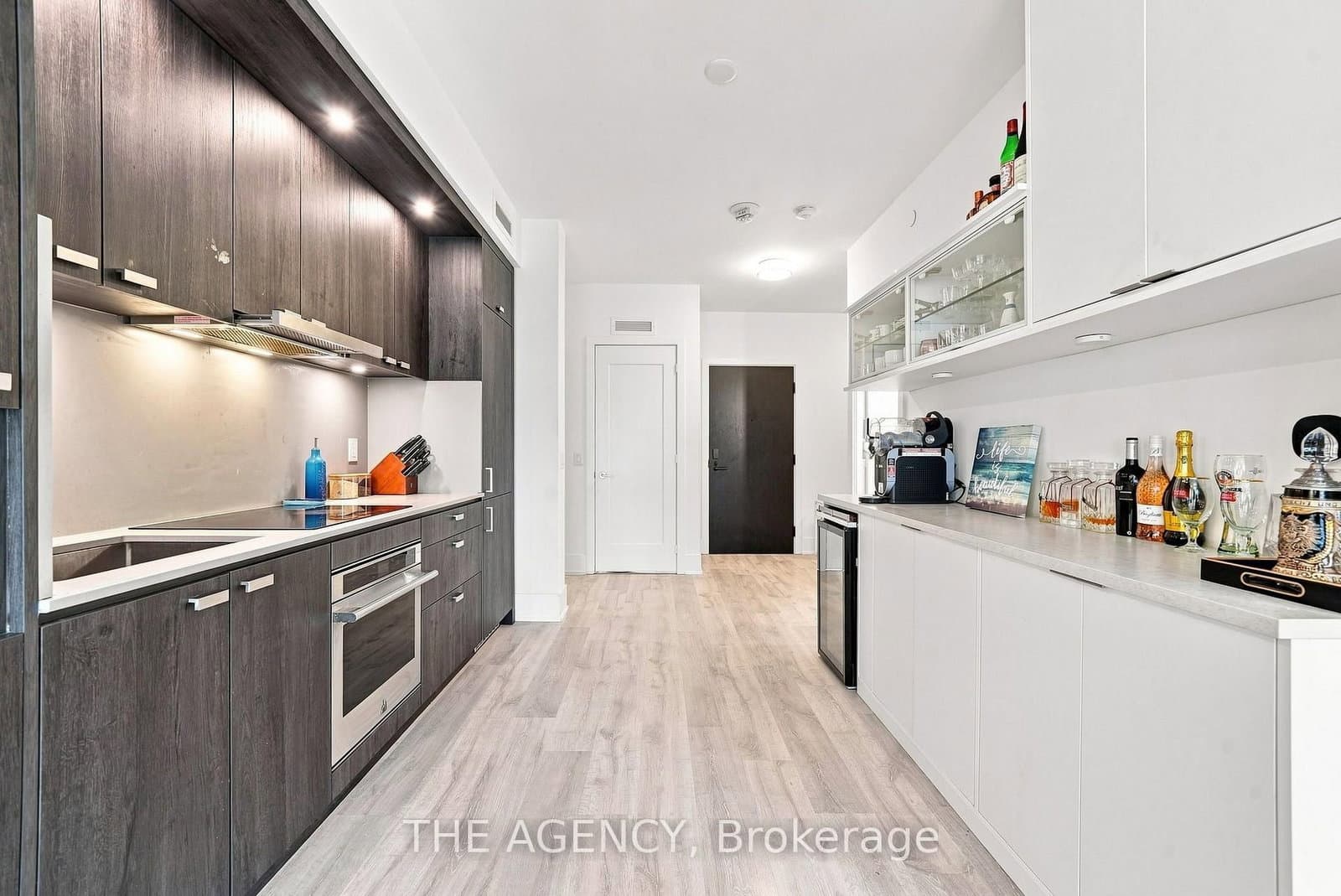 470 Front Street, Unit 907 thumbnail 7