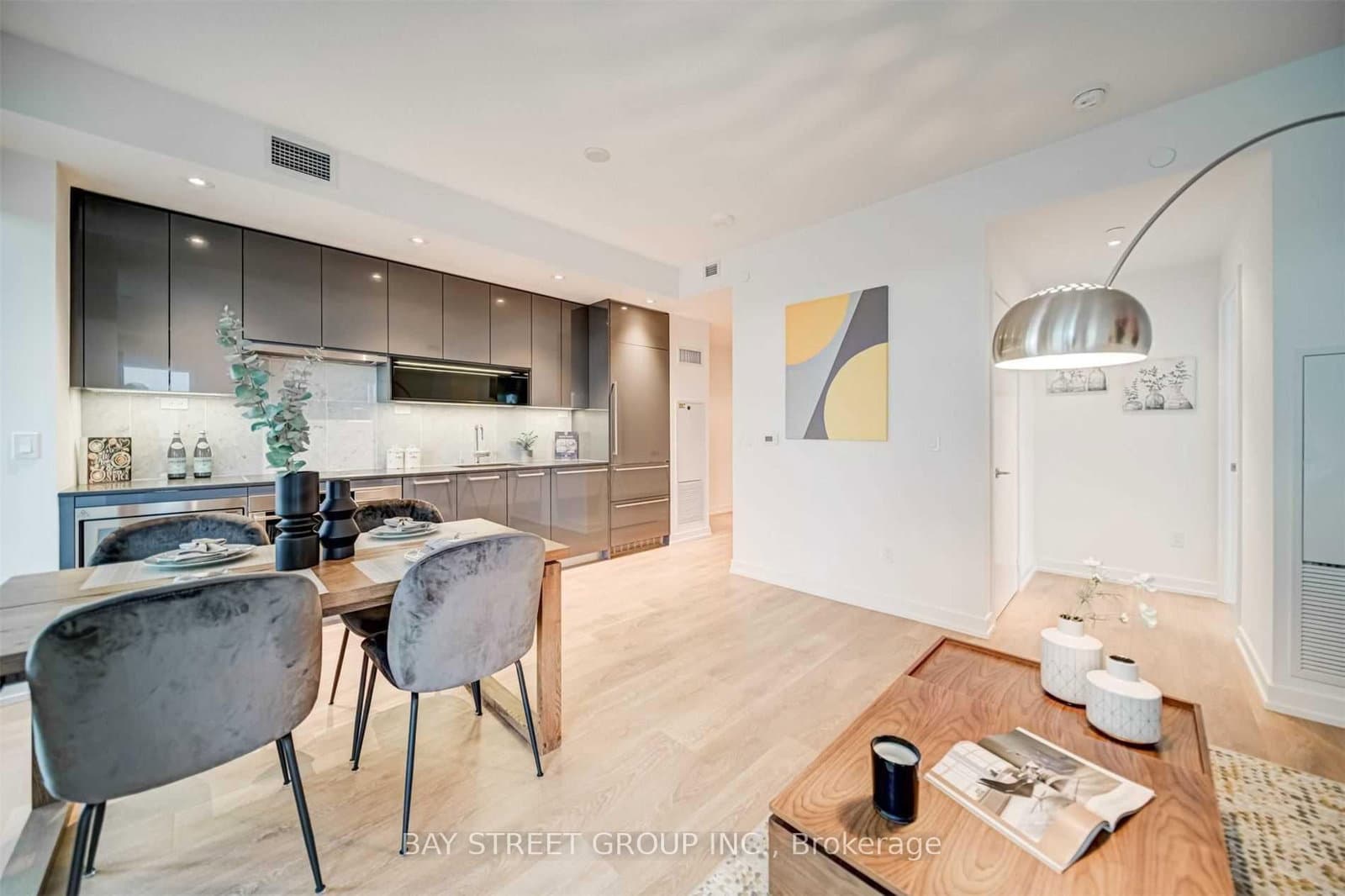 117 Mcmahon Drive, Unit 2503 thumbnail 14