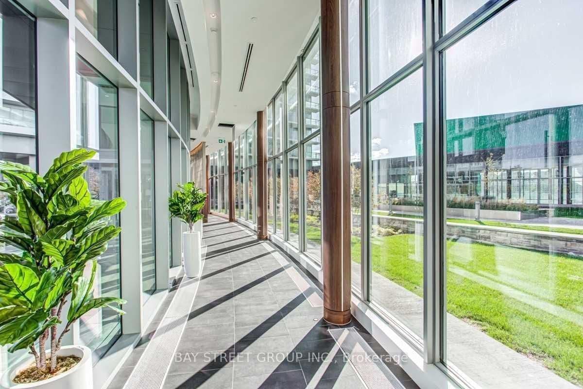 117 Mcmahon Drive, Unit 2503 thumbnail 2