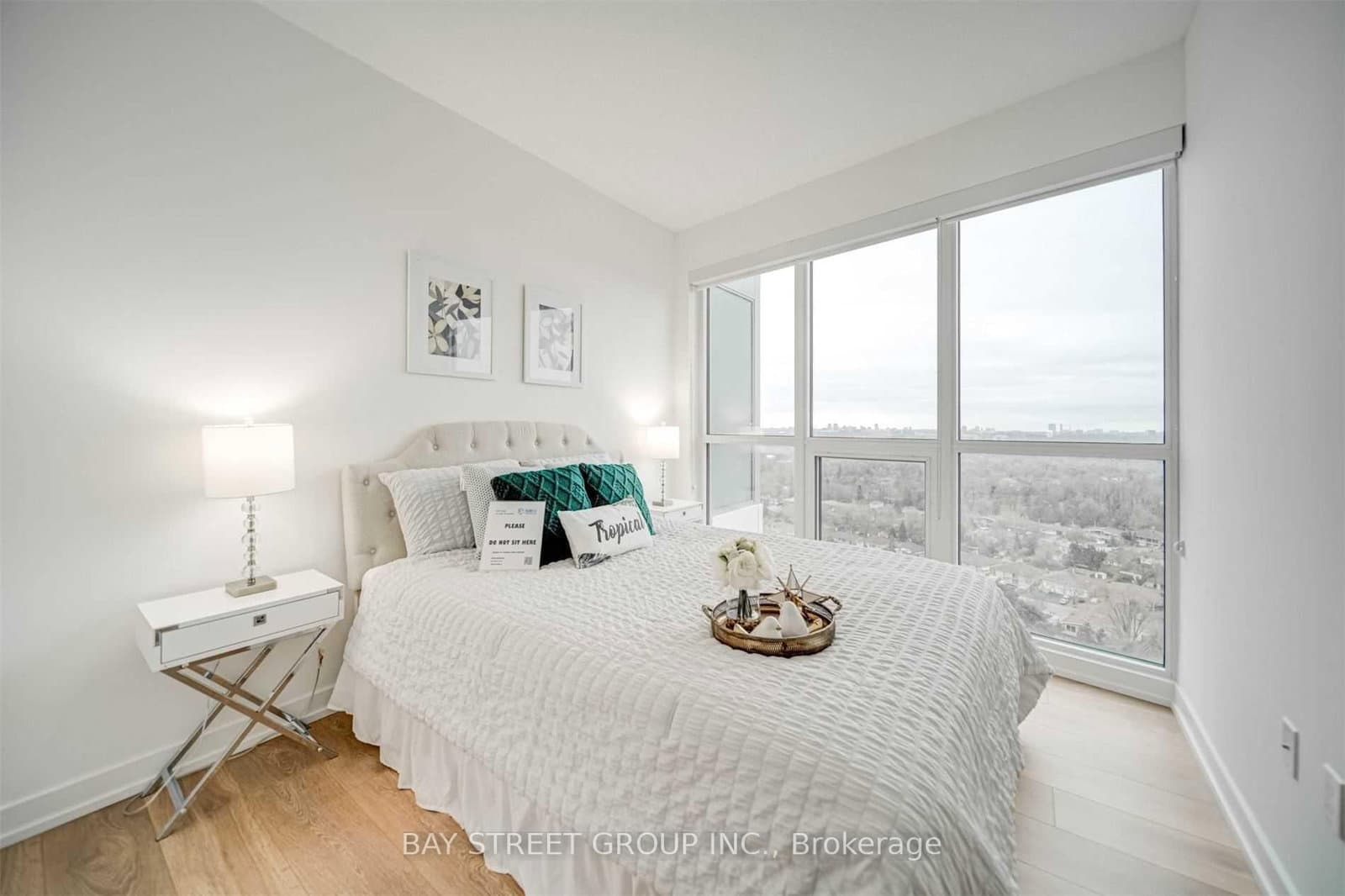 117 Mcmahon Drive, Unit 2503 thumbnail 21