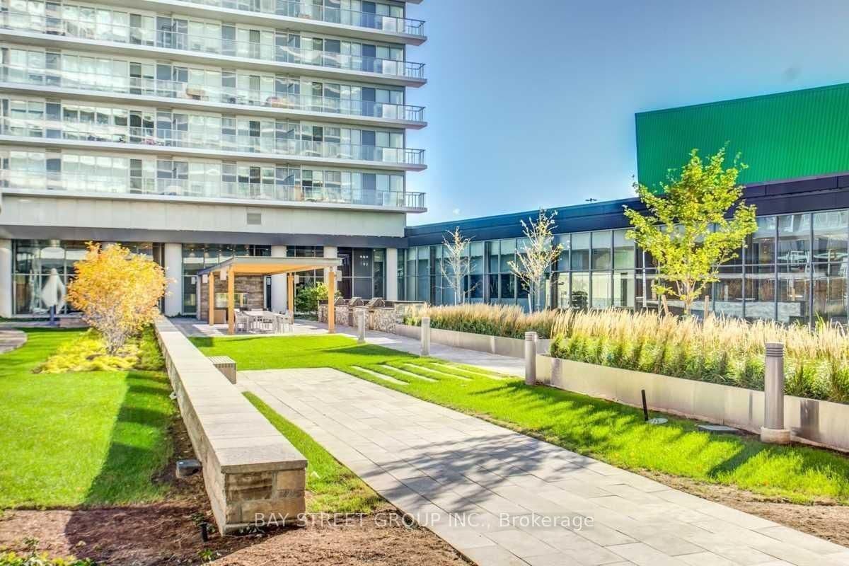 117 Mcmahon Drive, Unit 2503 thumbnail 3