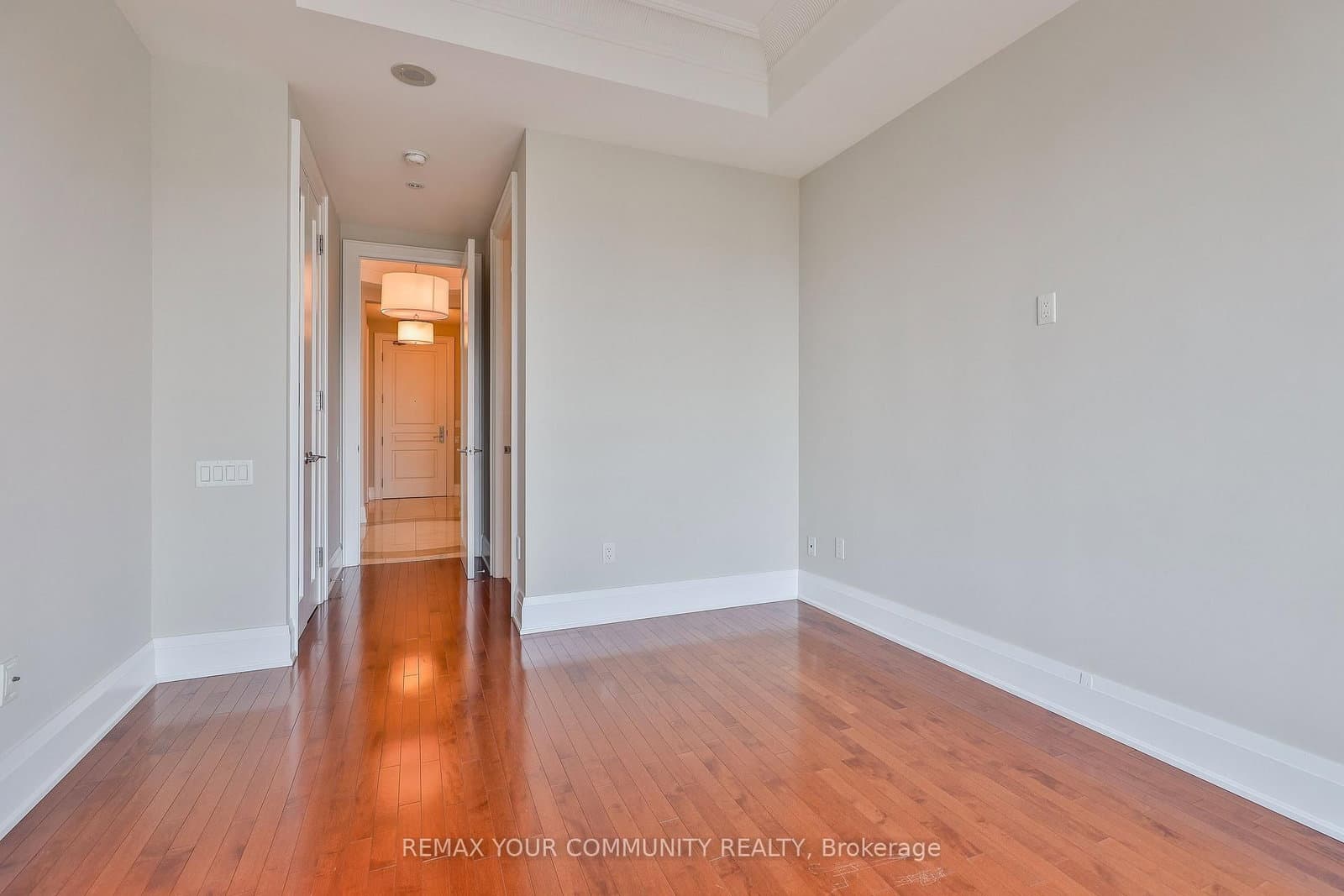 80 Yorkville Avenue, Unit 802 thumbnail 13