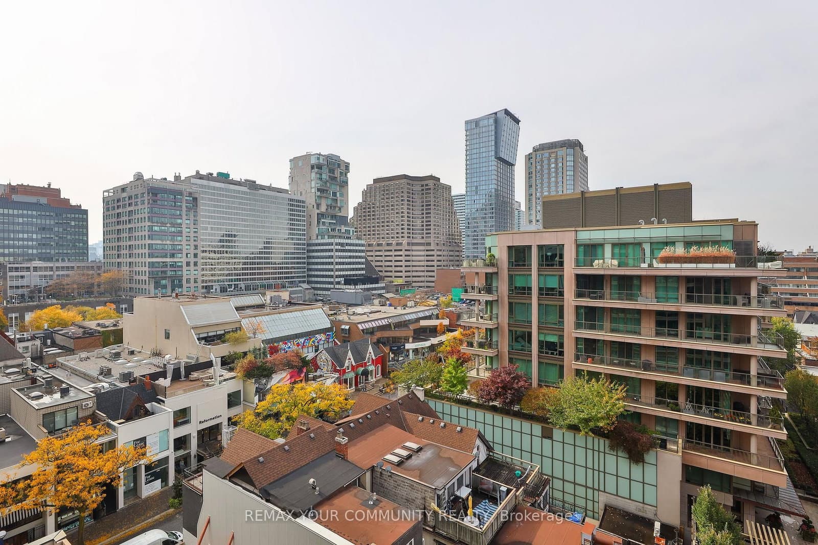 80 Yorkville Avenue, Unit 802 thumbnail 38