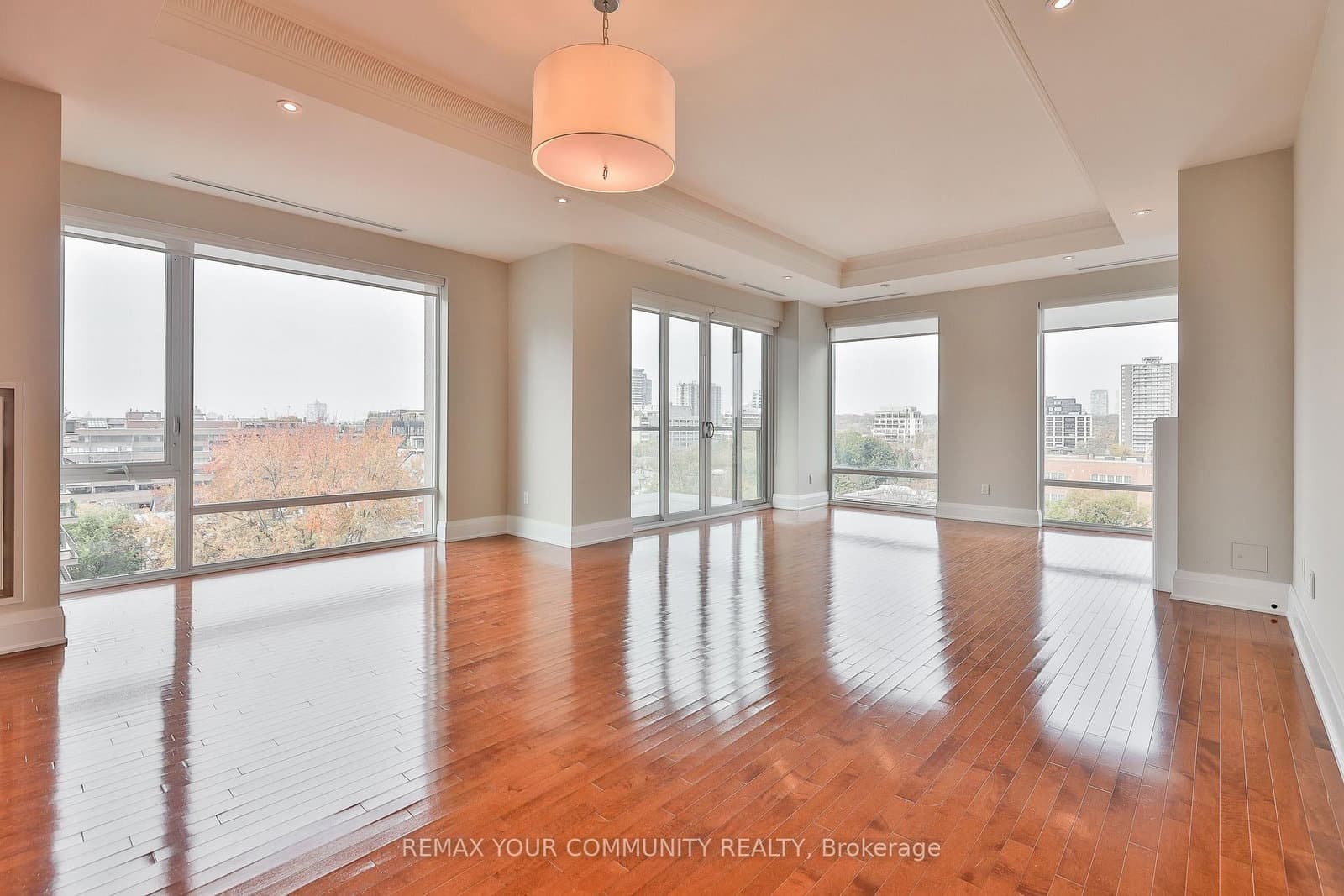 80 Yorkville Avenue, Unit 802 thumbnail 5