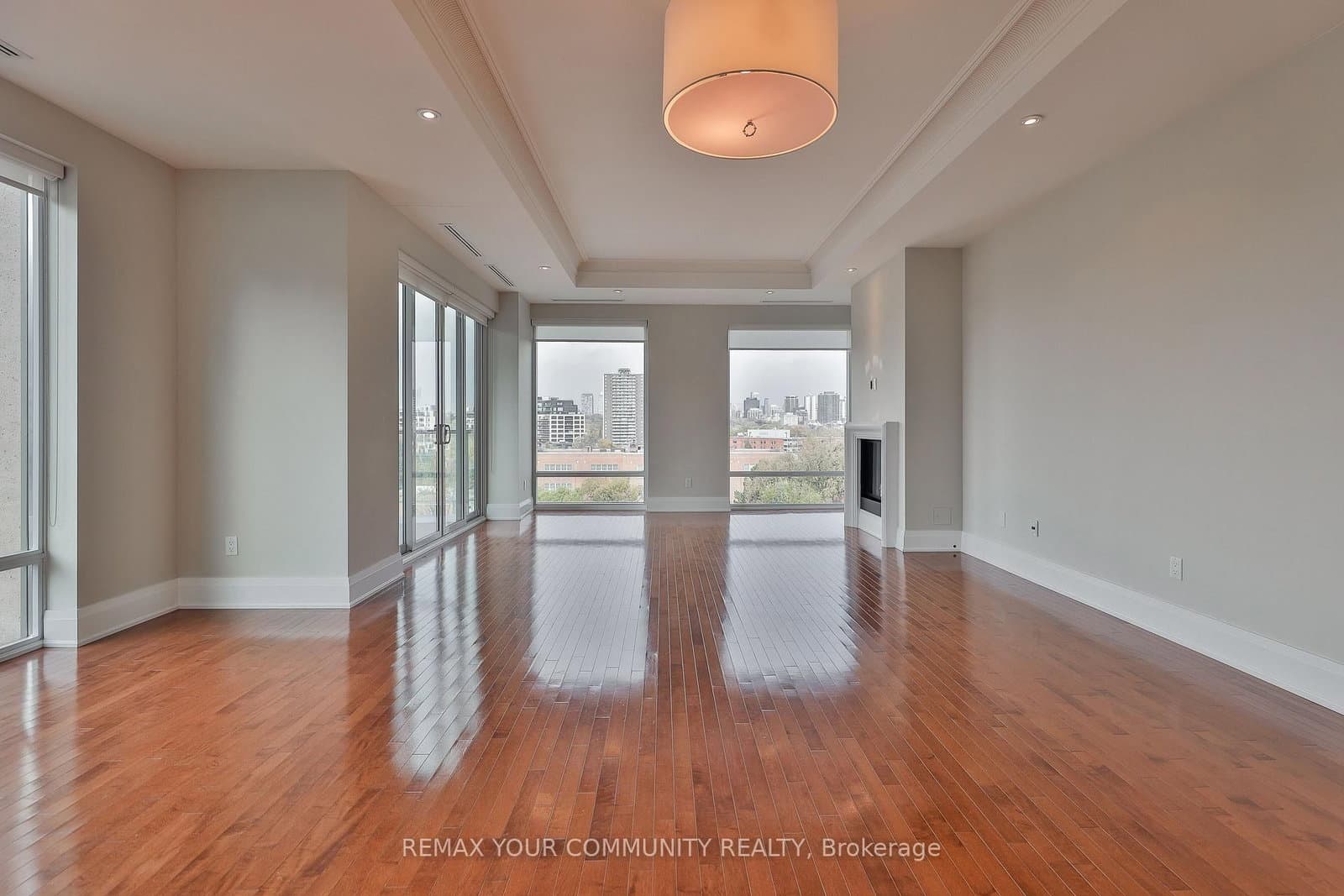 80 Yorkville Avenue, Unit 802 thumbnail 9