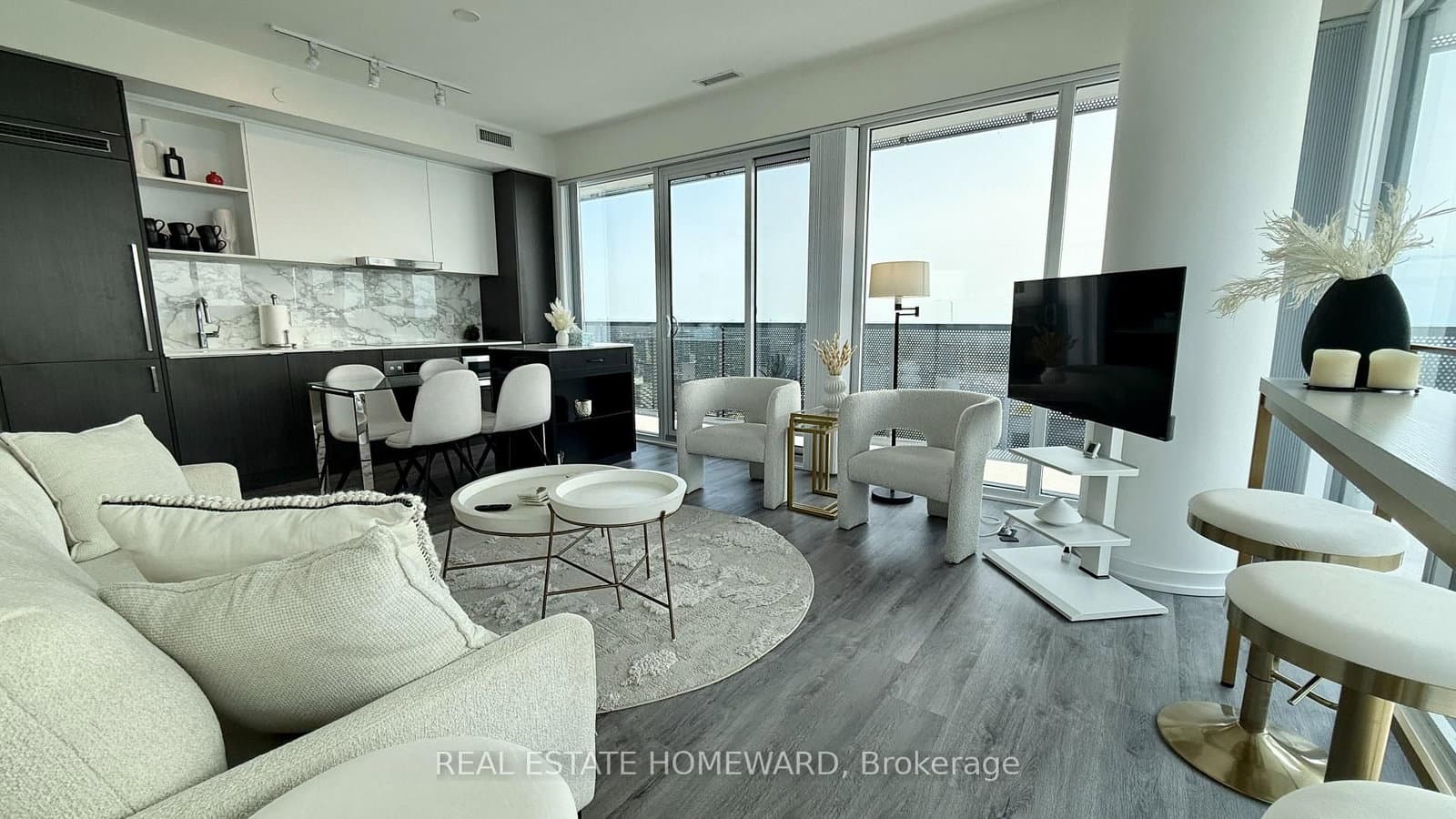 138 Downes Street, Unit 6506 thumbnail 2