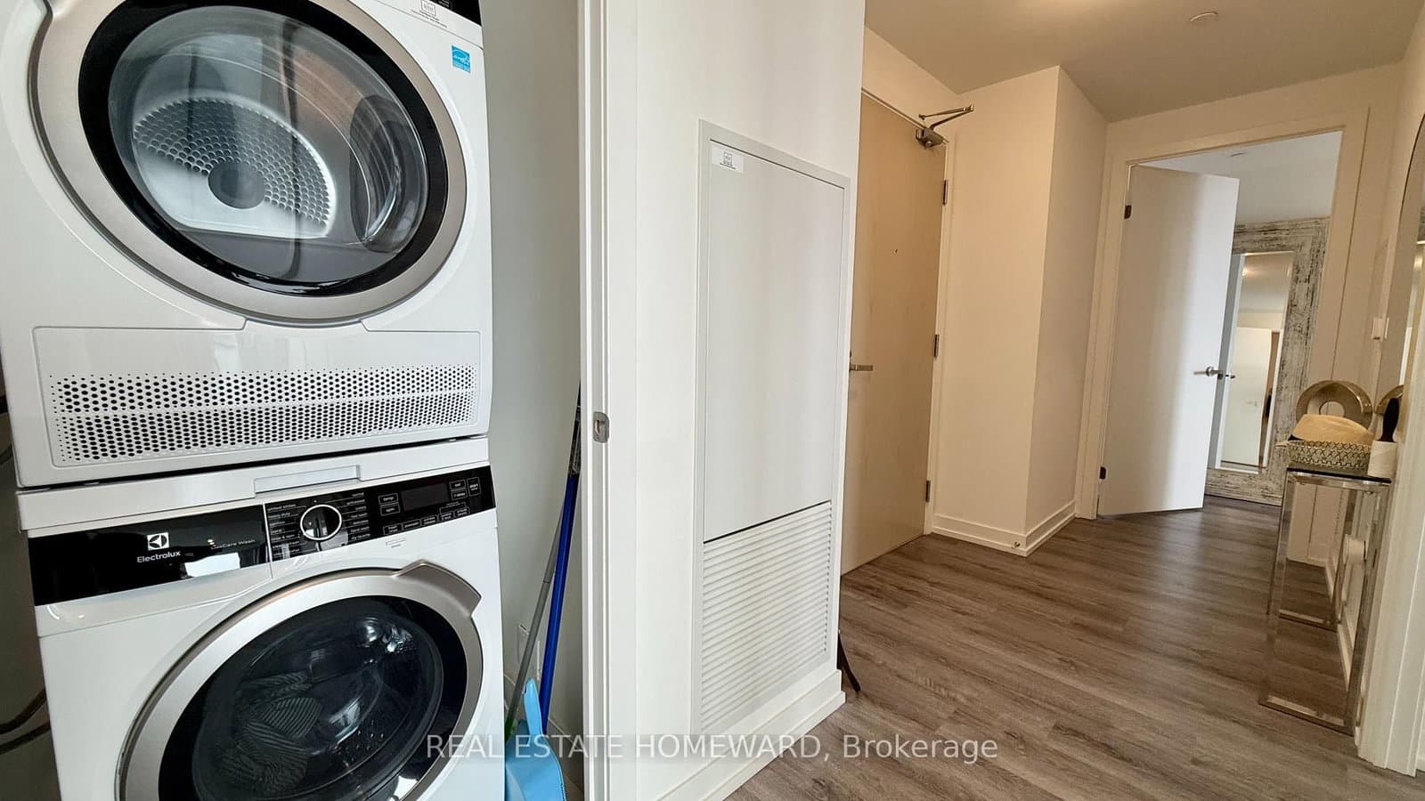 138 Downes Street, Unit 6506 thumbnail 27