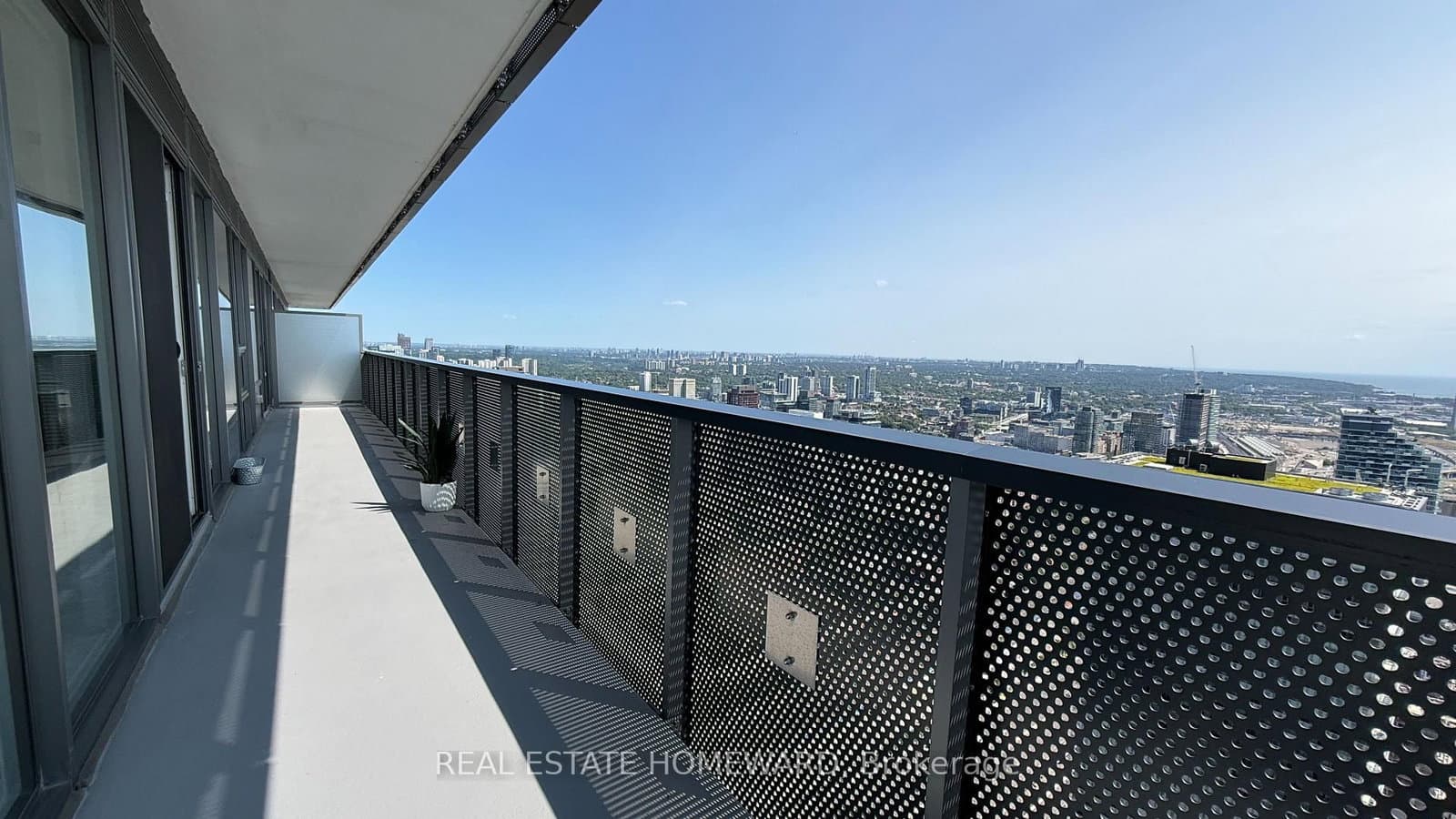 138 Downes Street, Unit 6506 thumbnail 32
