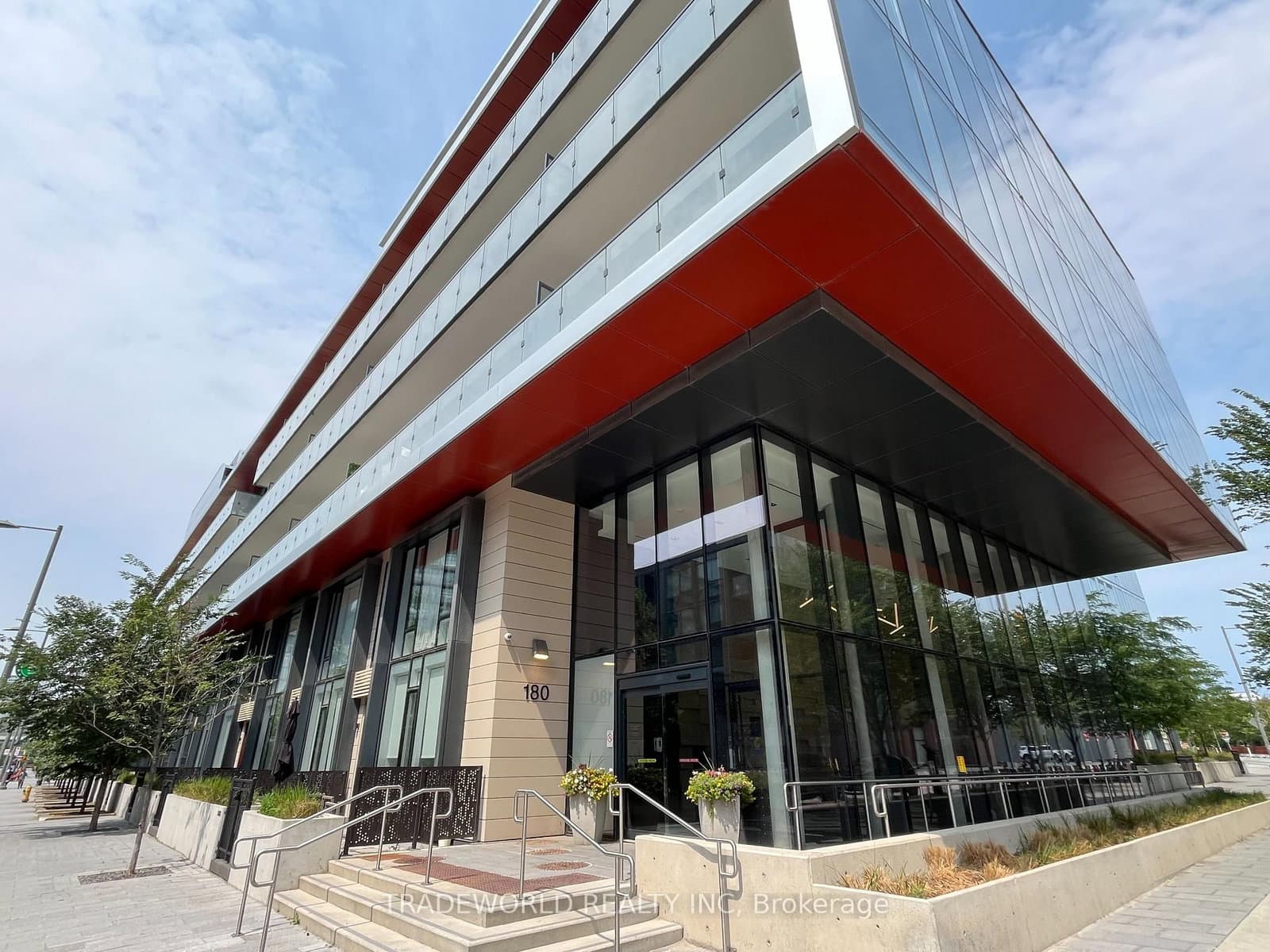 180 Mill Street, Unit S512