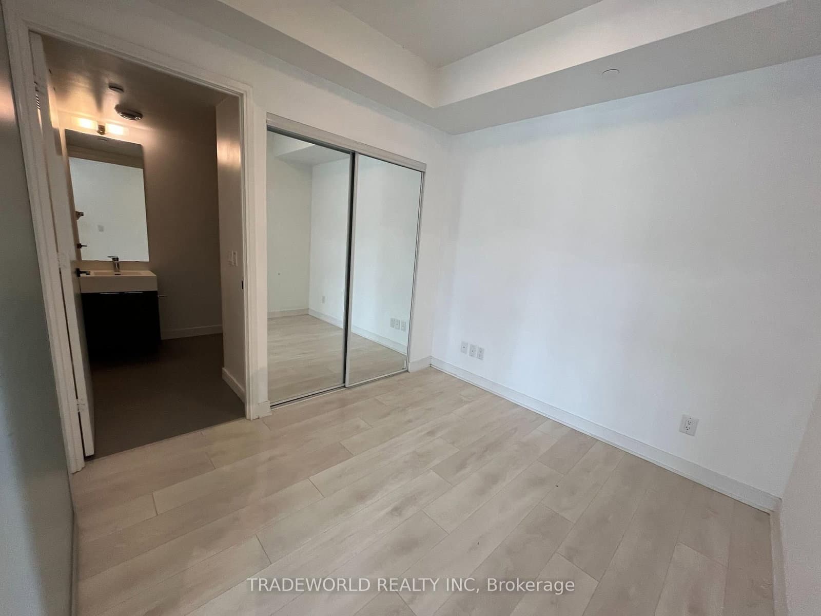 180 Mill Street, Unit S512 thumbnail 10