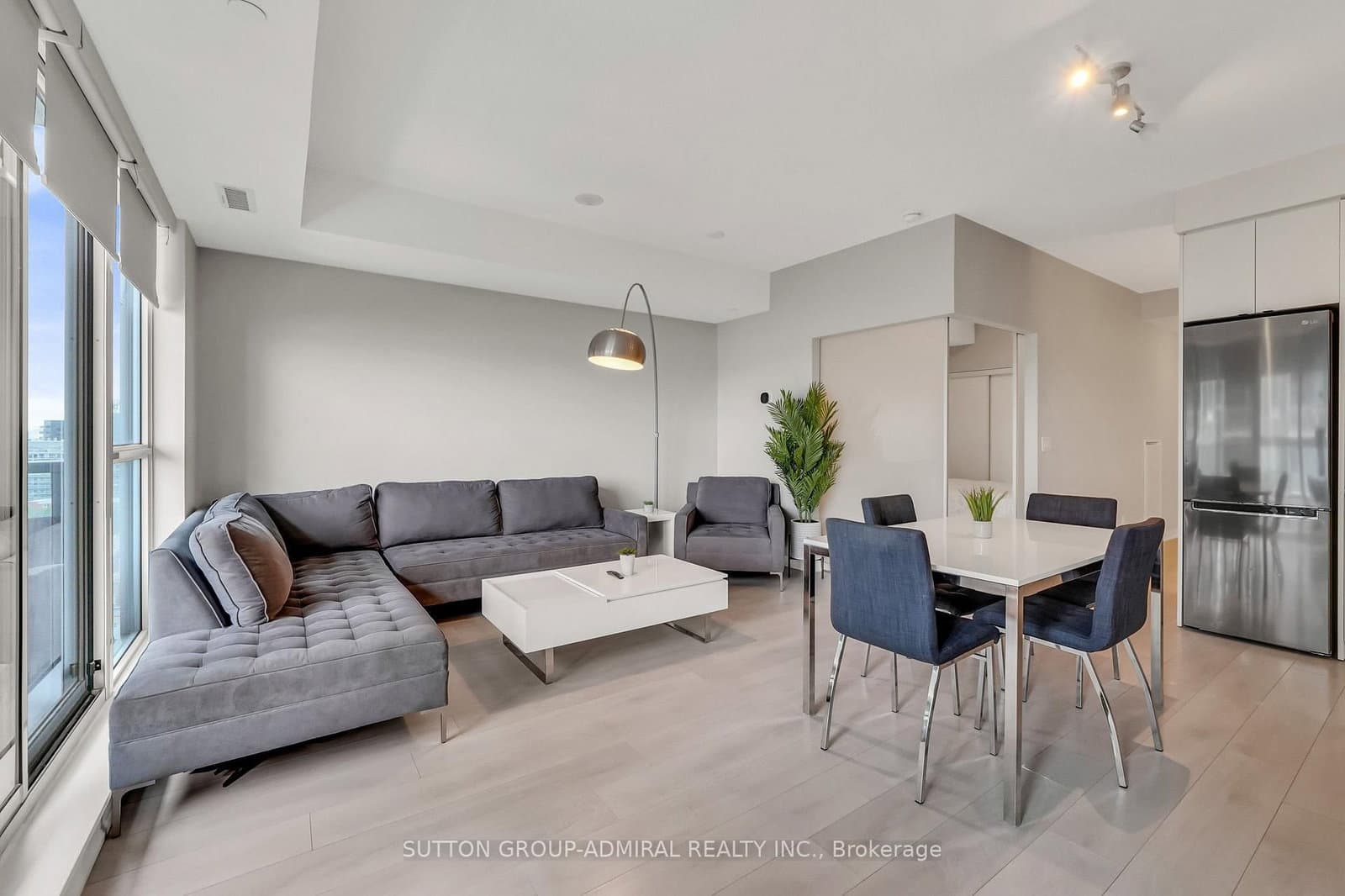 51 East Liberty Street, Unit 1315 thumbnail 7